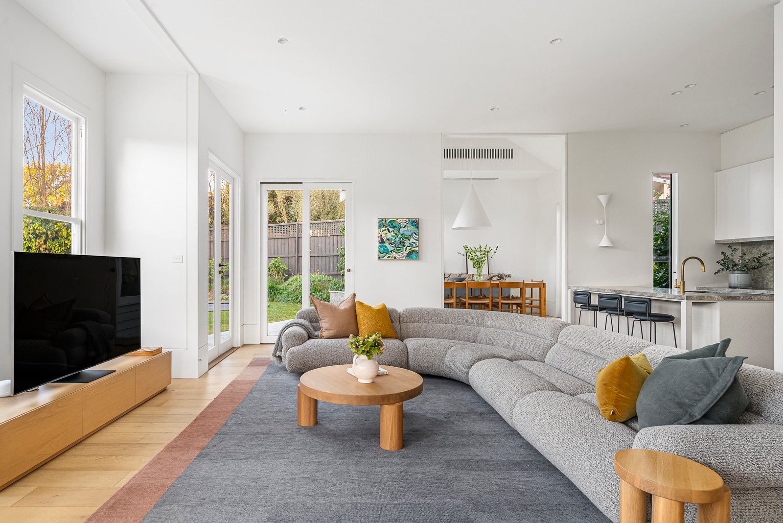 15 Albany Crescent, Surrey Hills, 3127