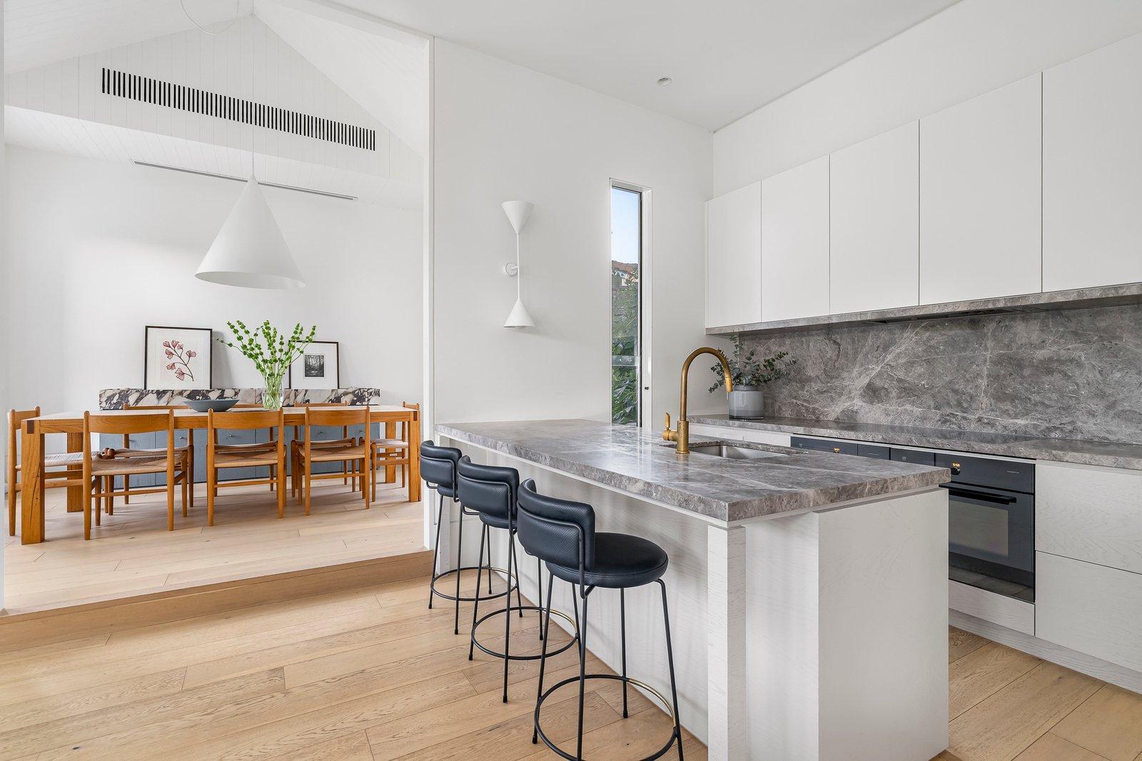 15 Albany Crescent, Surrey Hills, 3127