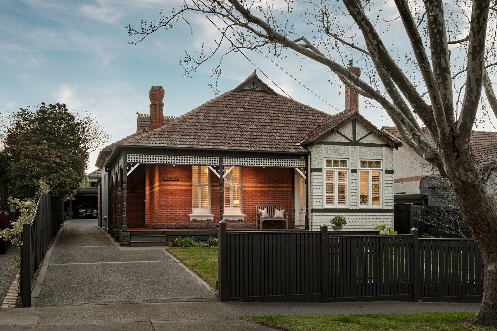 15 Ash Grove, Malvern East, 3145
