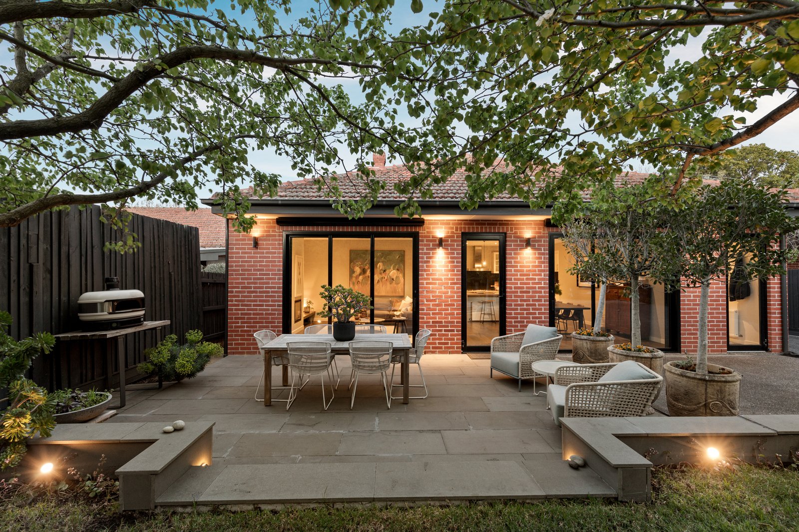 15 Ash Grove, Malvern East, 3145