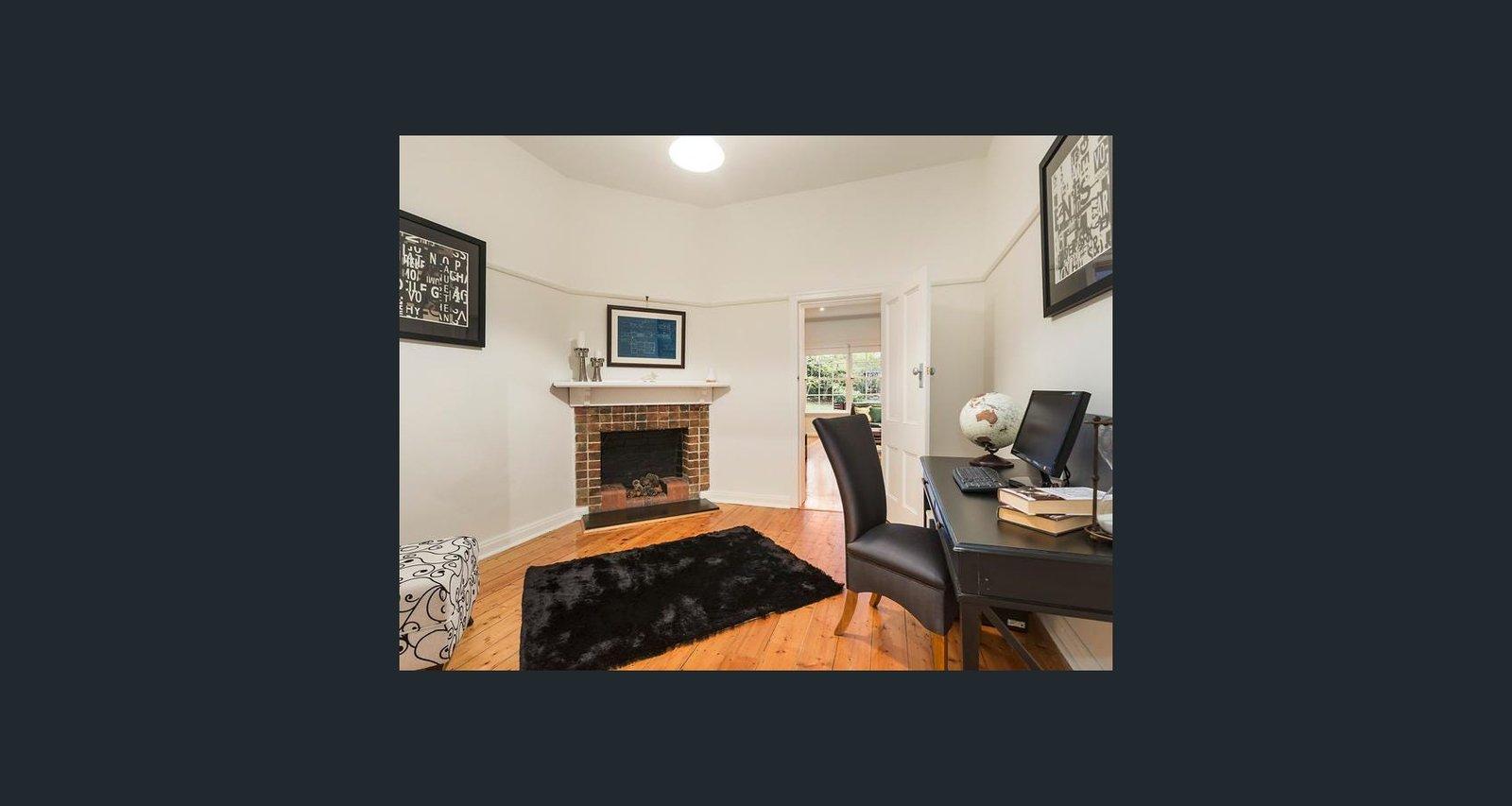 15 Balmoral Crescent, Surrey Hills, Vic