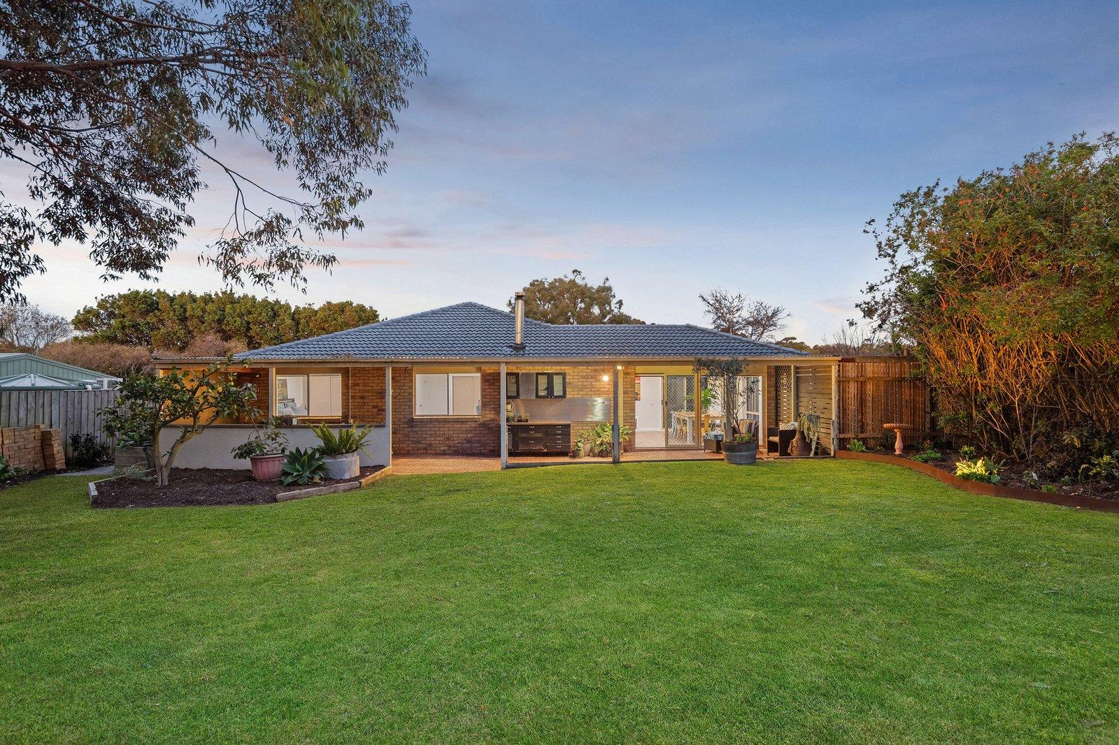 15 Beldarry Court, Mount Martha, 3934