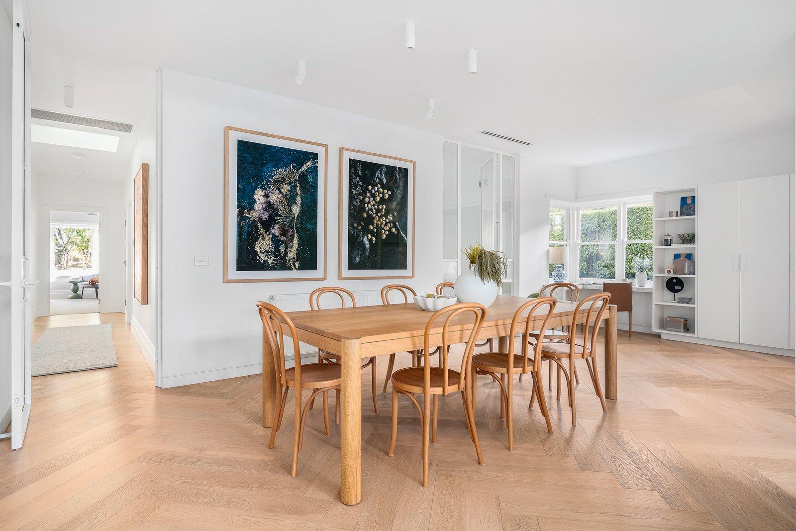 15 Cairnes Crescent, Malvern East, 3145