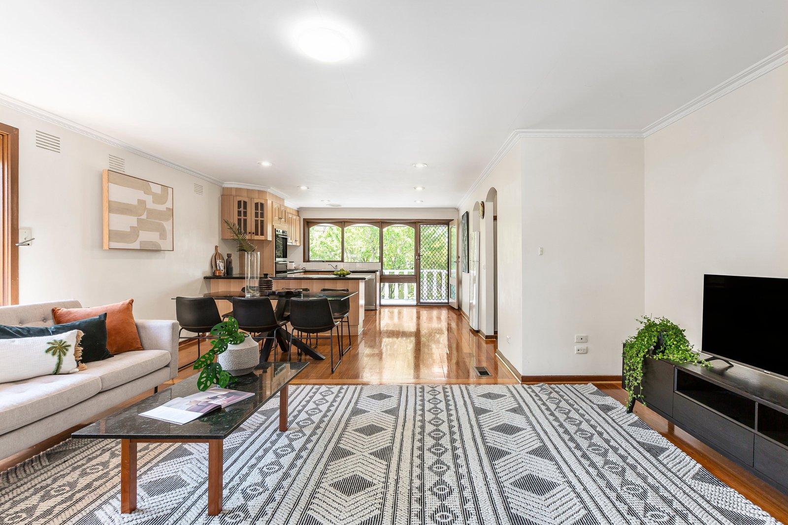 15 Cloverdale Close, Burwood East, 3151