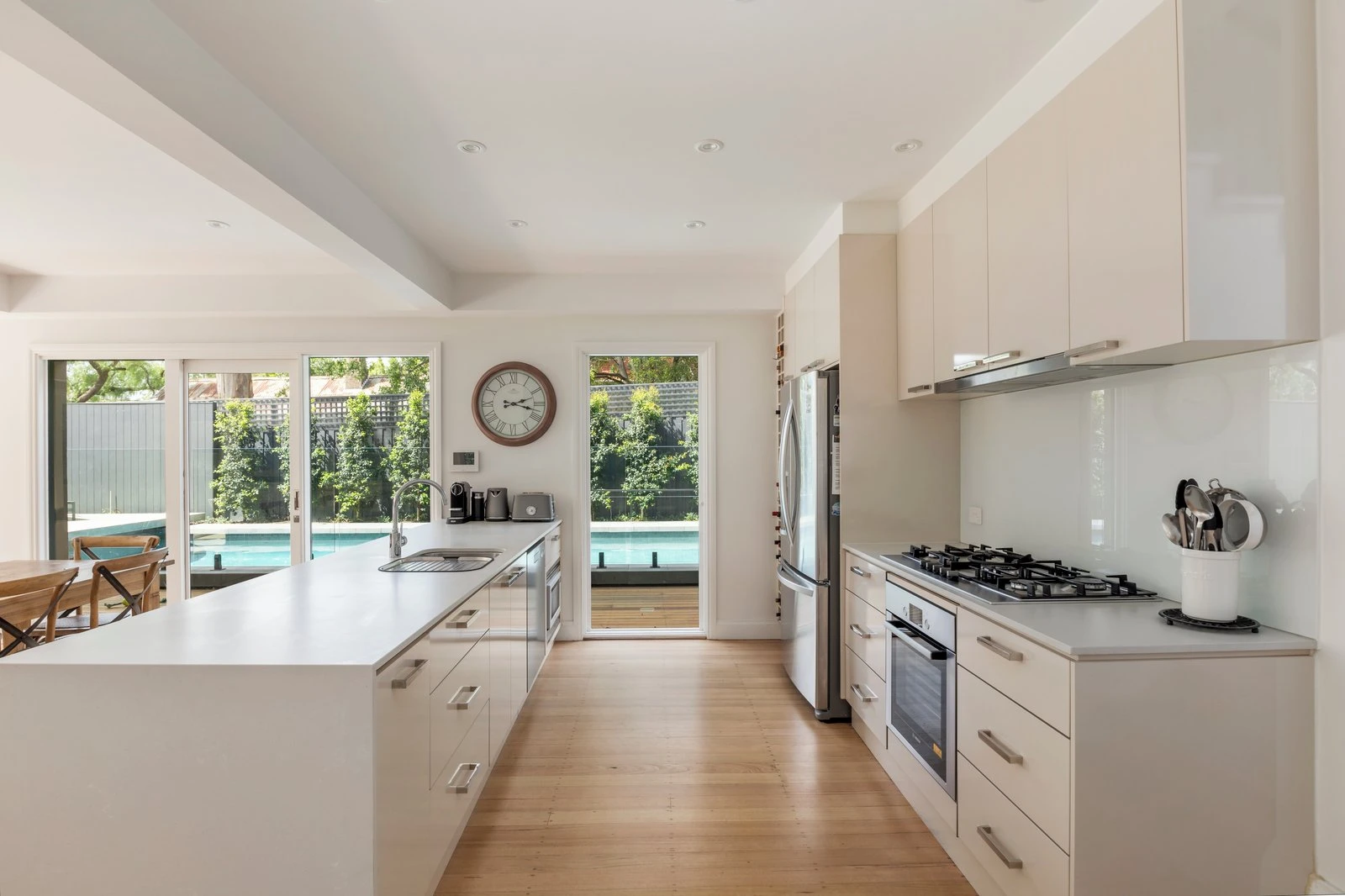 15 Dundonald Avenue, Malvern East, 3145