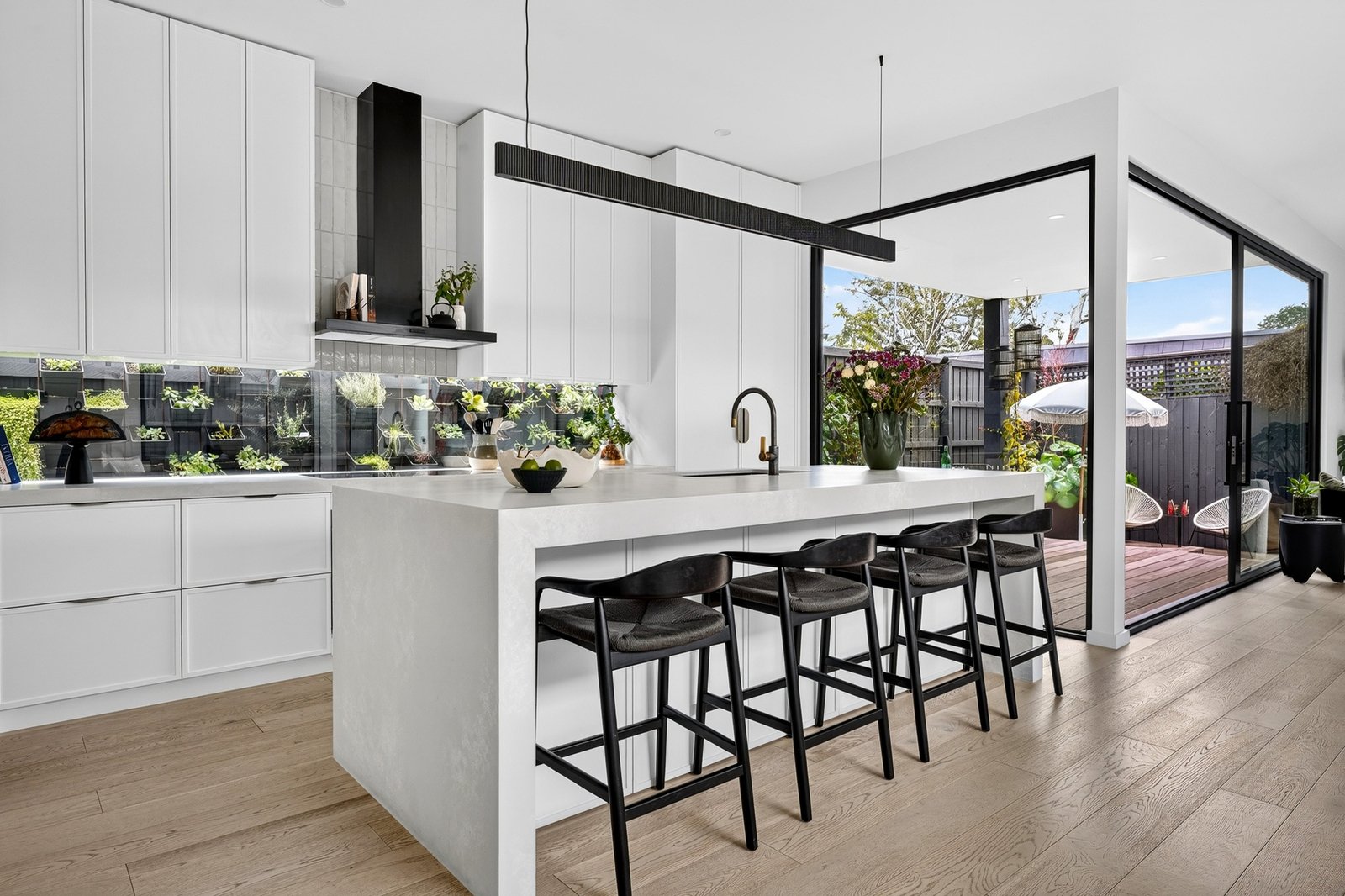 15 Edgevale Road, Kew, 3101