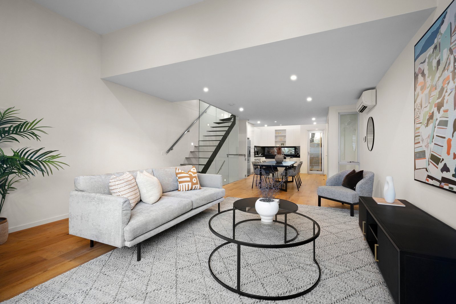 15 Legon Street, Port Melbourne, 3207