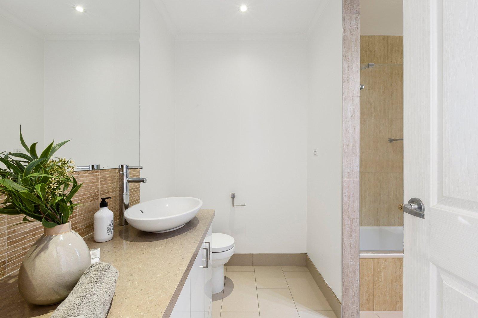 15 Packington Place, Prahran, 3181