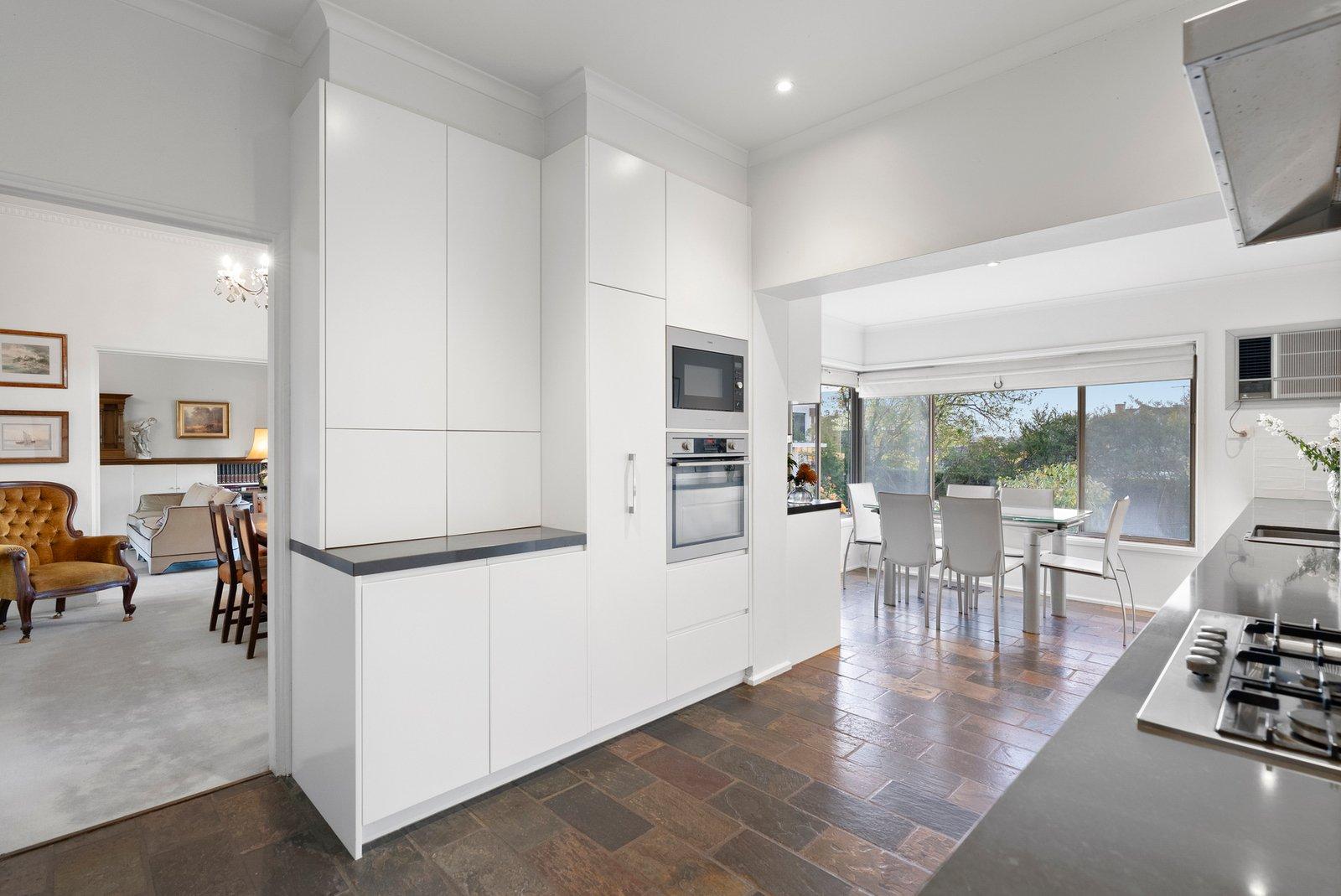15 Riverside Avenue, Balwyn North, 3104