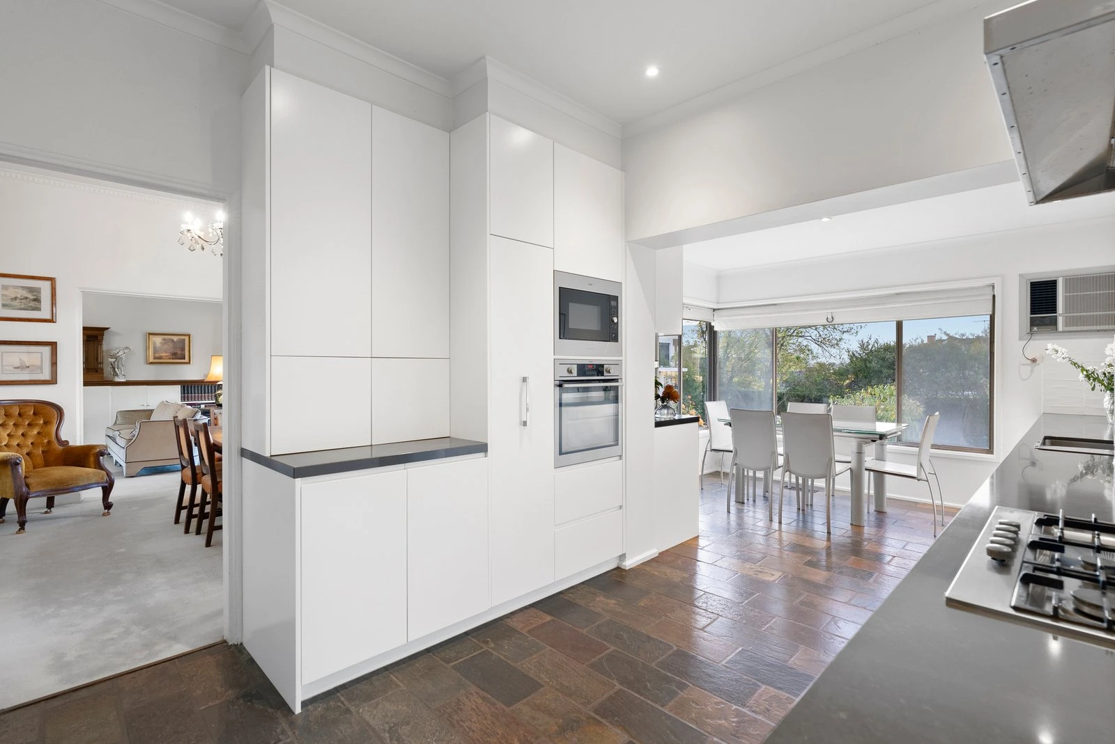 15 Riverside Avenue, Balwyn North, 3104
