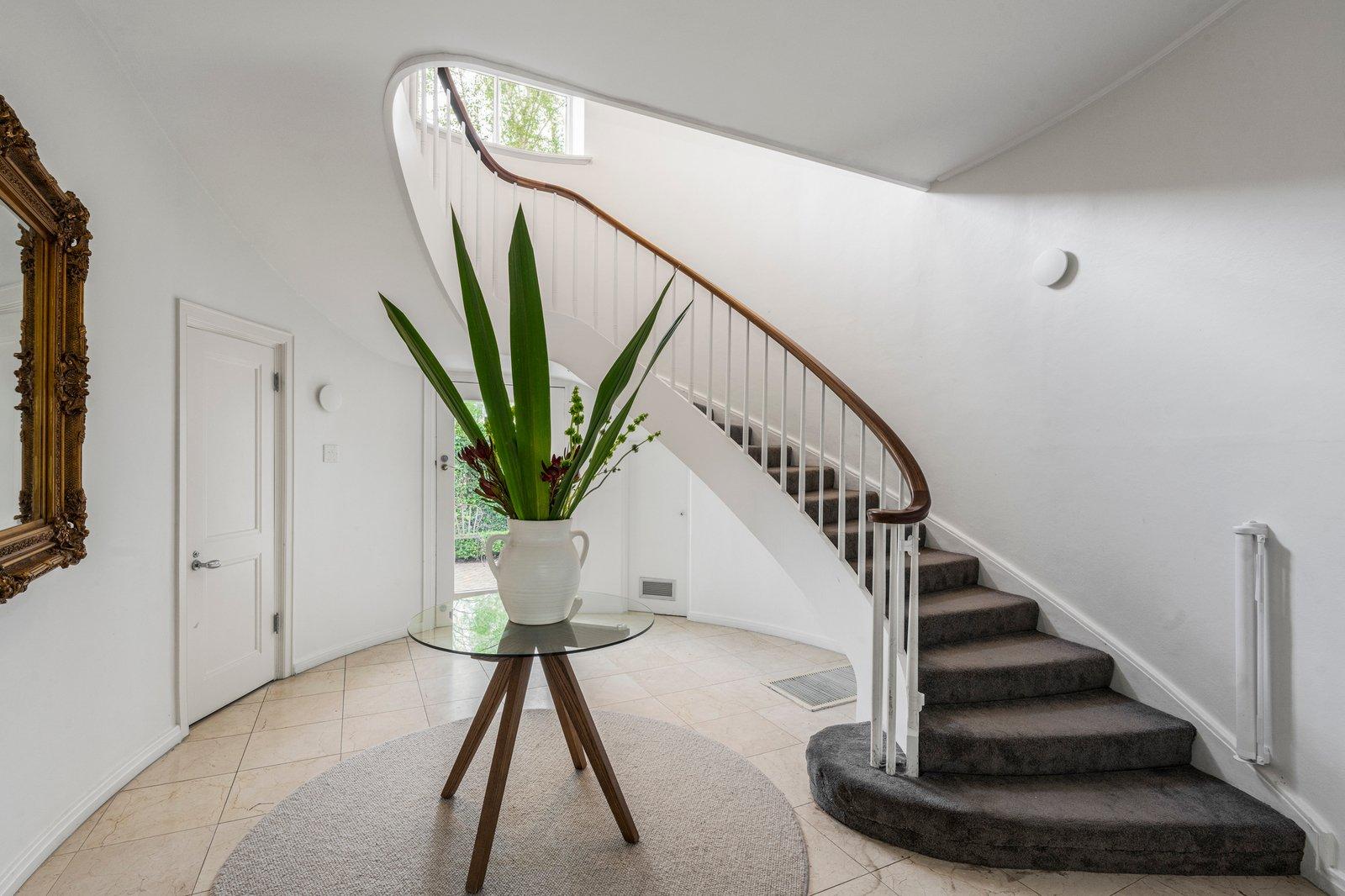 15 St Georges Court, Toorak, 3142