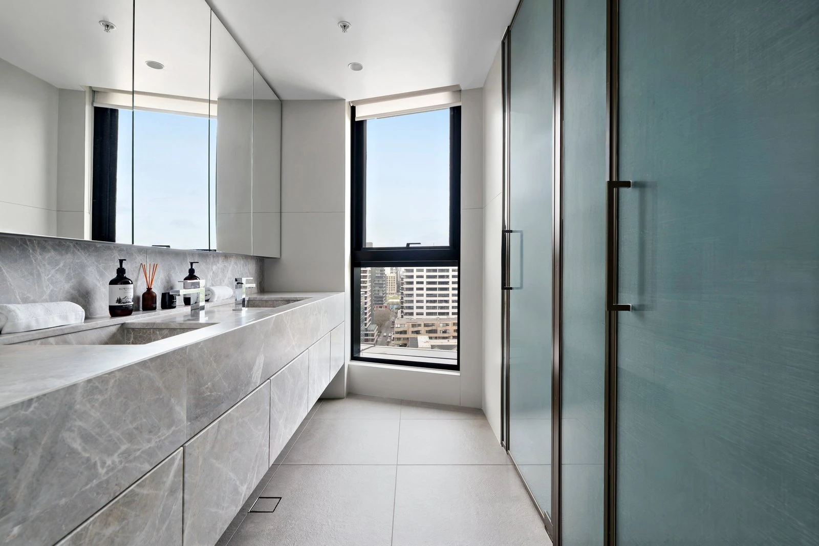 1504/20 Queens Road, Melbourne, 3004