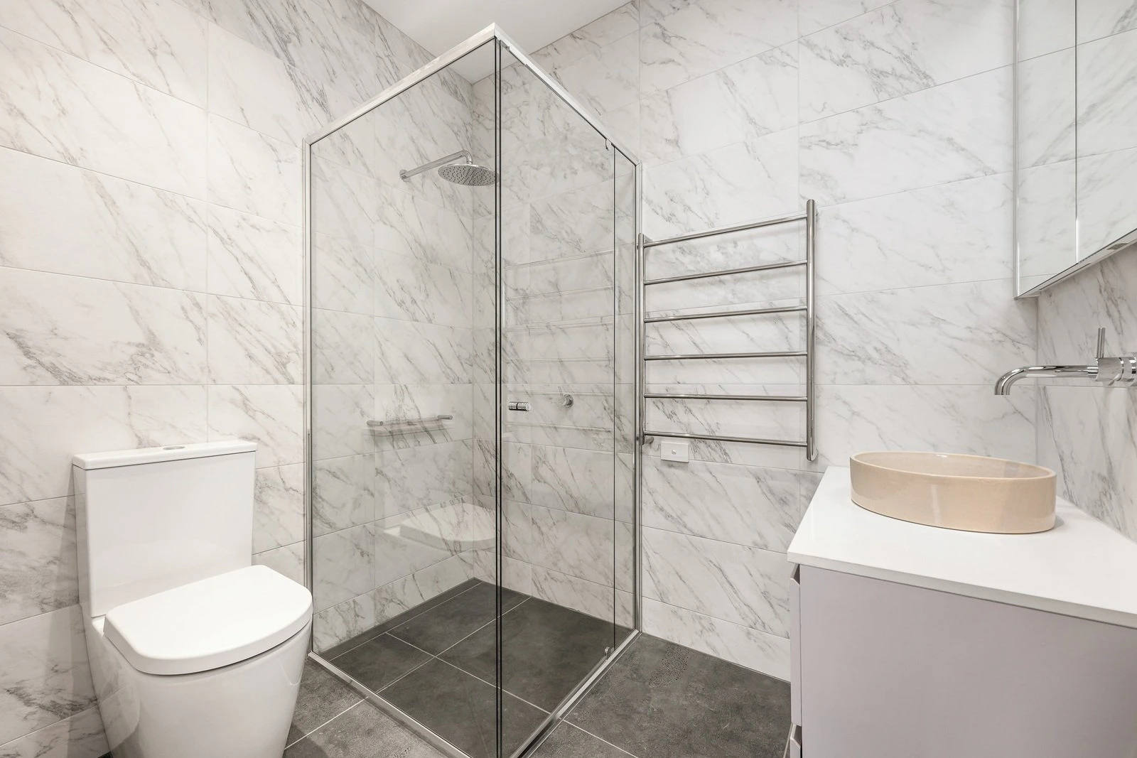 1/51 Barkers Road, Kew, 3101