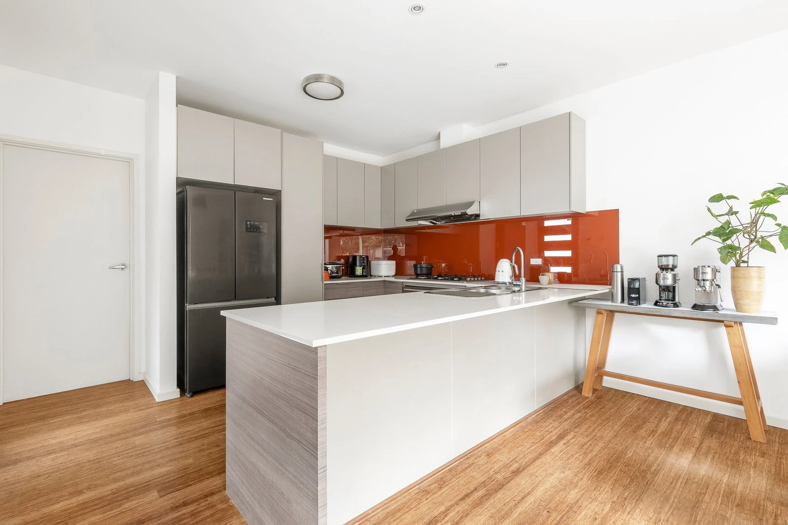 15/366-370 Elgar Road, Box Hill, Vic