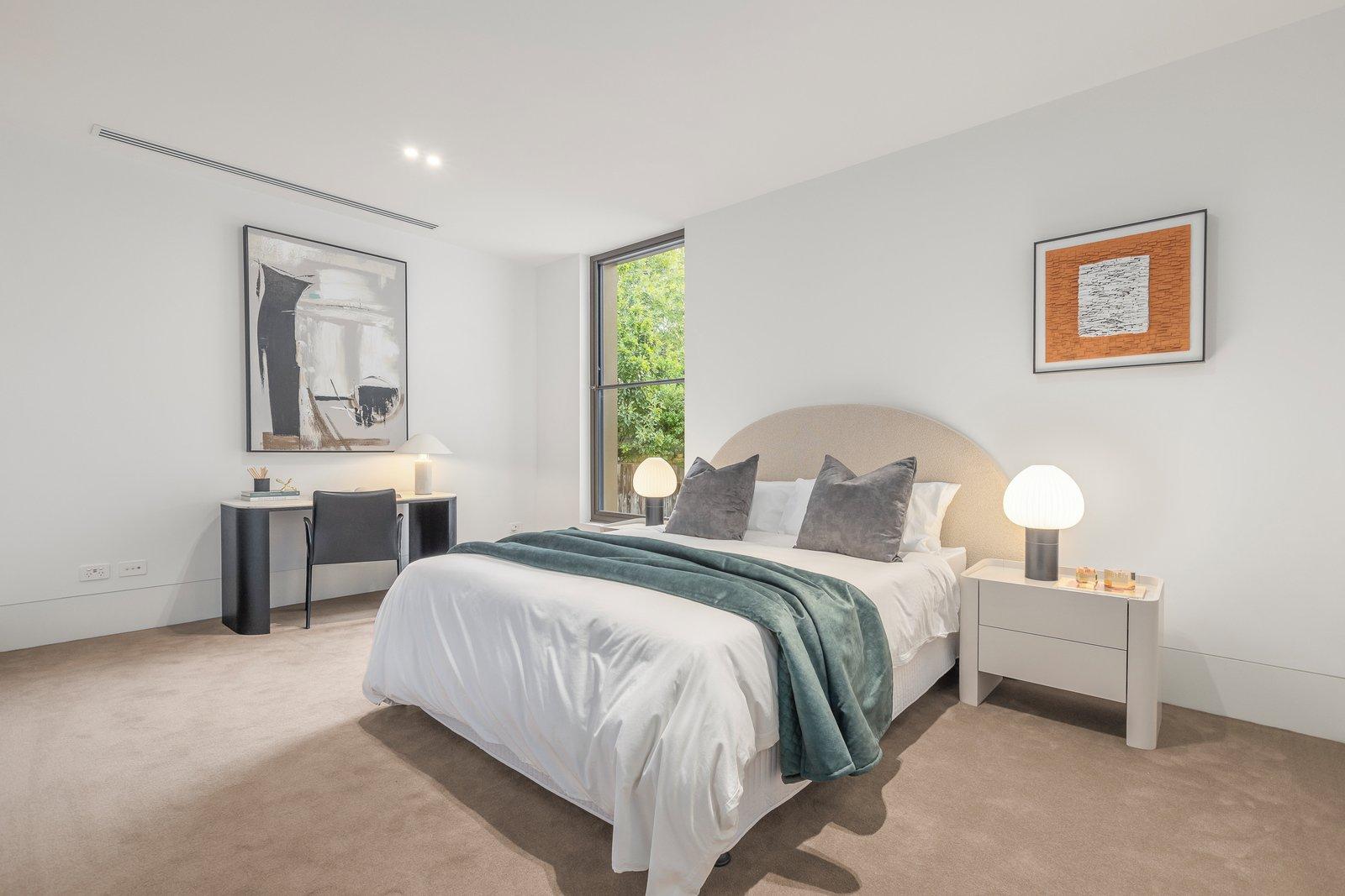 1/58A Mathoura Road, Toorak, 3142