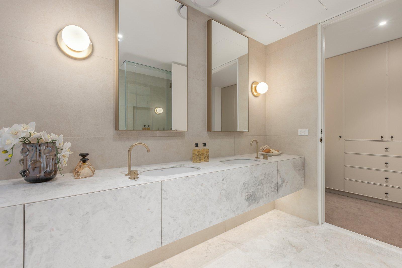 1/58A Mathoura Road, Toorak, 3142