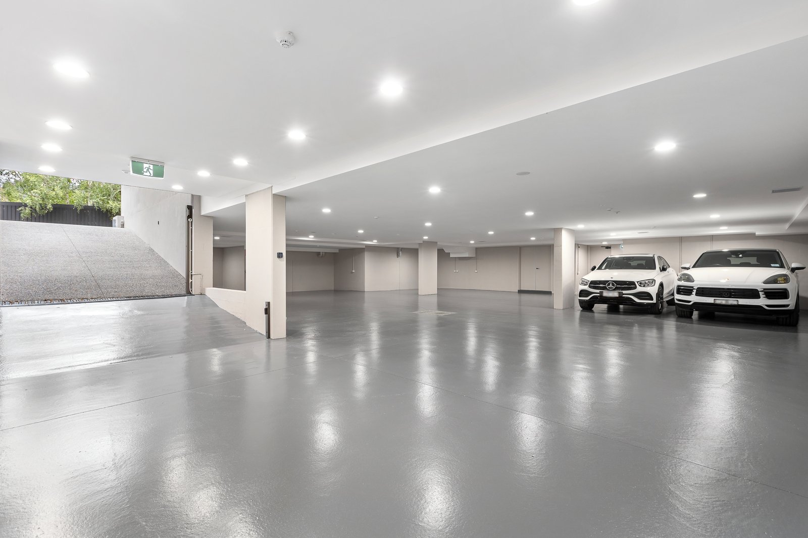 1/58A Mathoura Road, Toorak, 3142