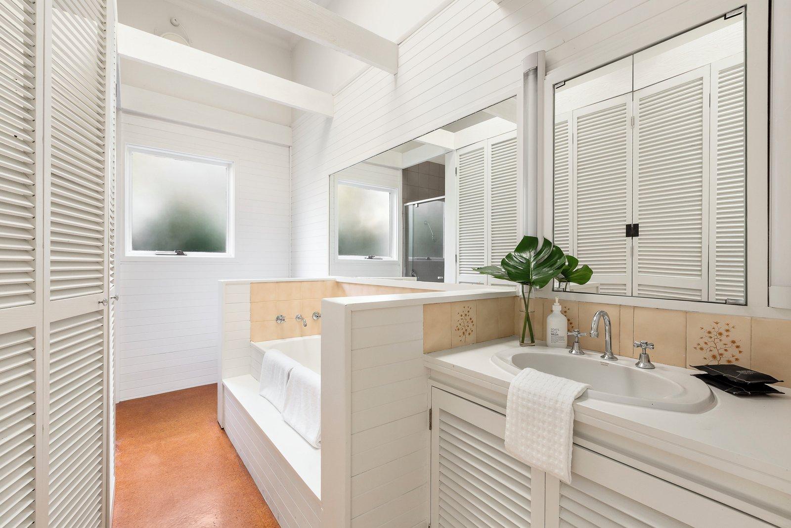 16 Cambridge Street, Hawthorn East, 3123