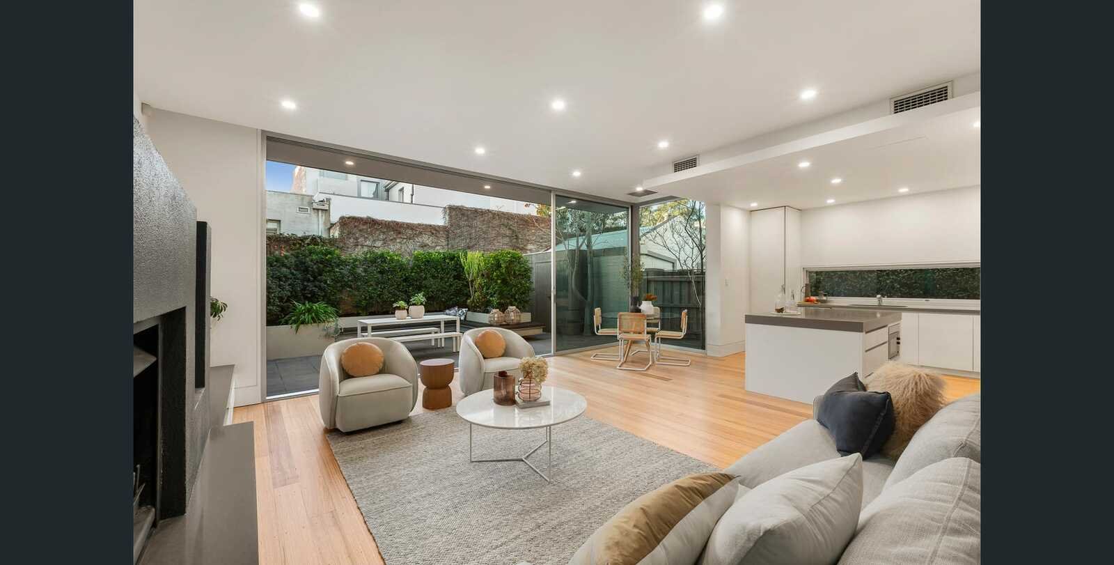 16 Dundas Place, Albert Park, 3206