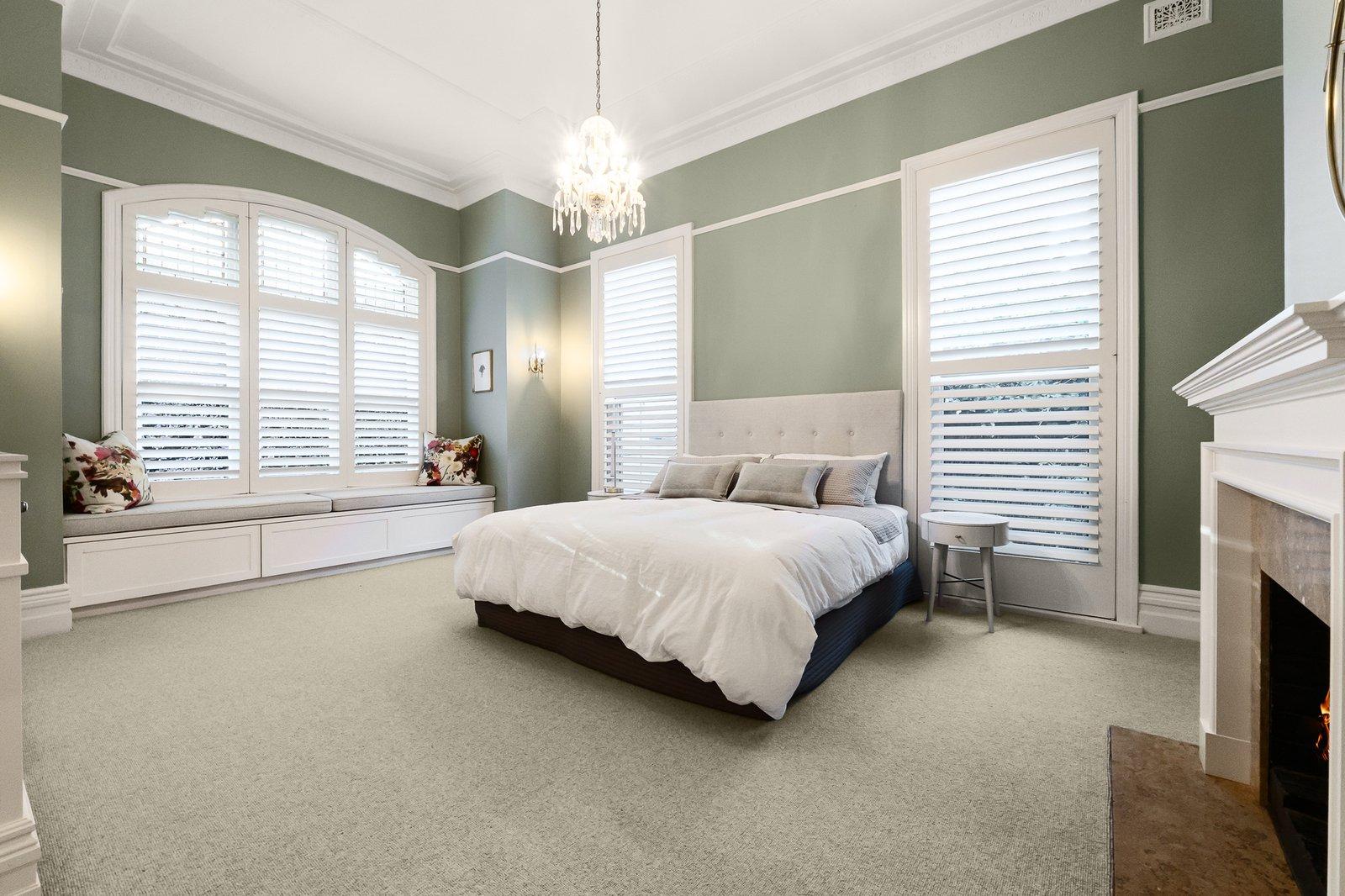 16 Fernhurst Grove, Kew, 3101