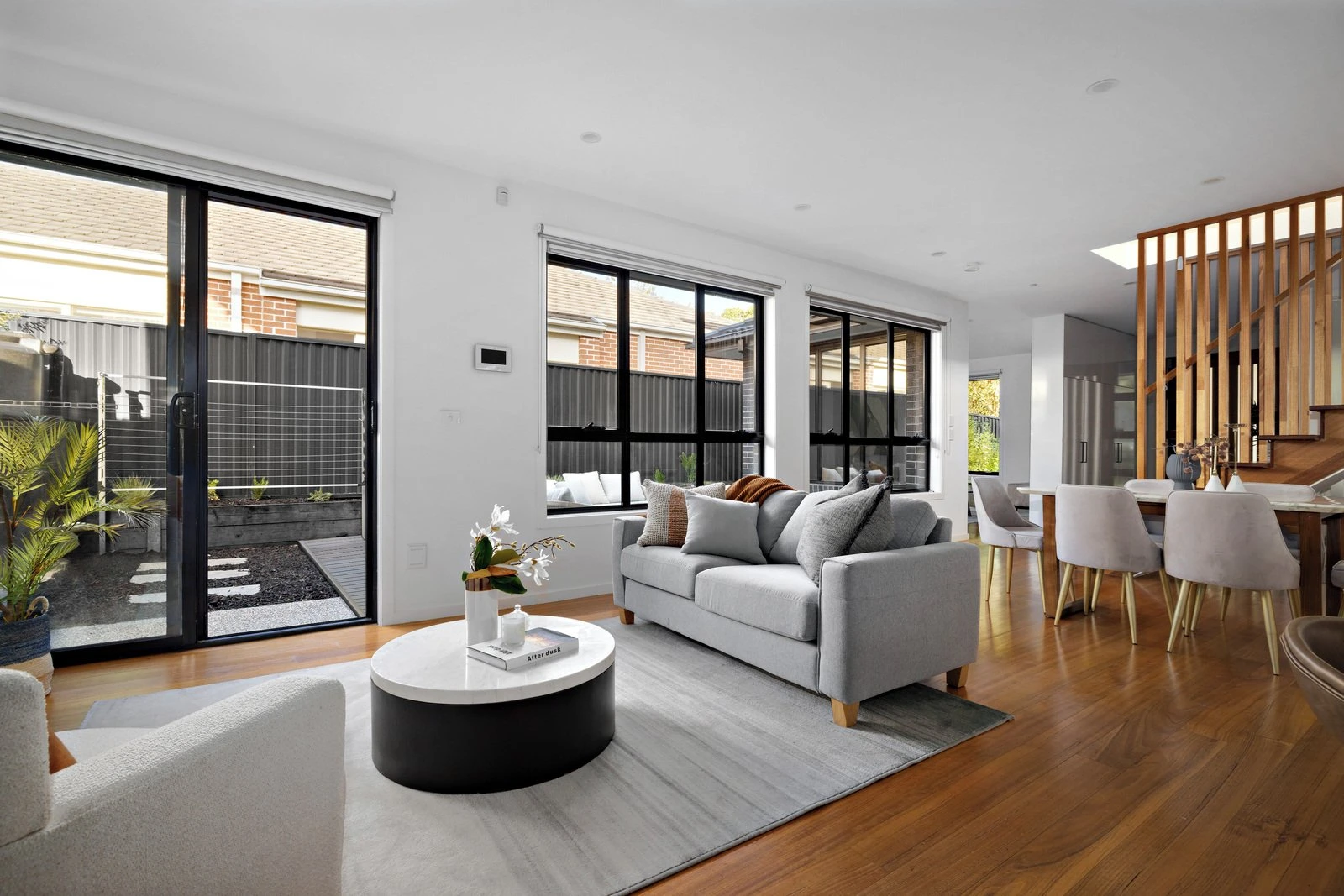 1/6 Mons Street, Glen Iris, 3146