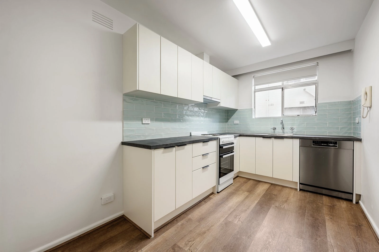1/6 Osborne Avenue, Glen Iris, 3146