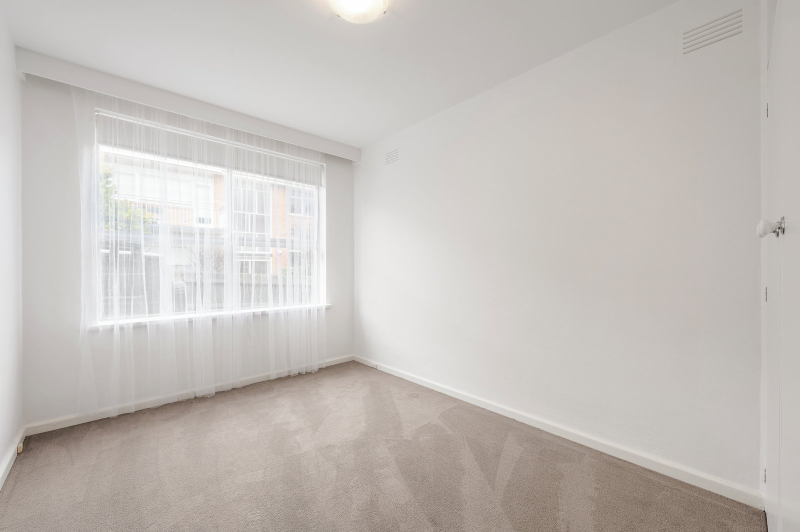 1/6 Osborne Avenue, Glen Iris, 3146