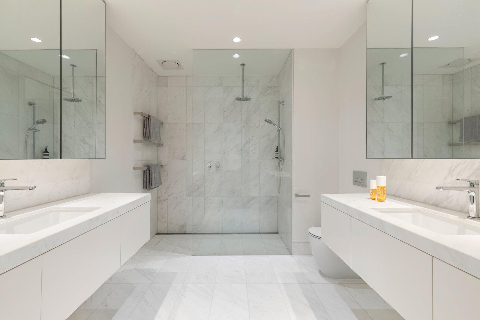 16/1 Irving Road, Toorak, 3142