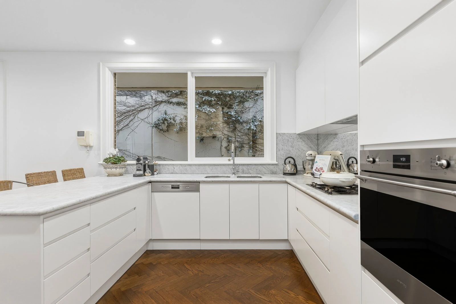 1/62 Mathoura Road, Toorak, 3142