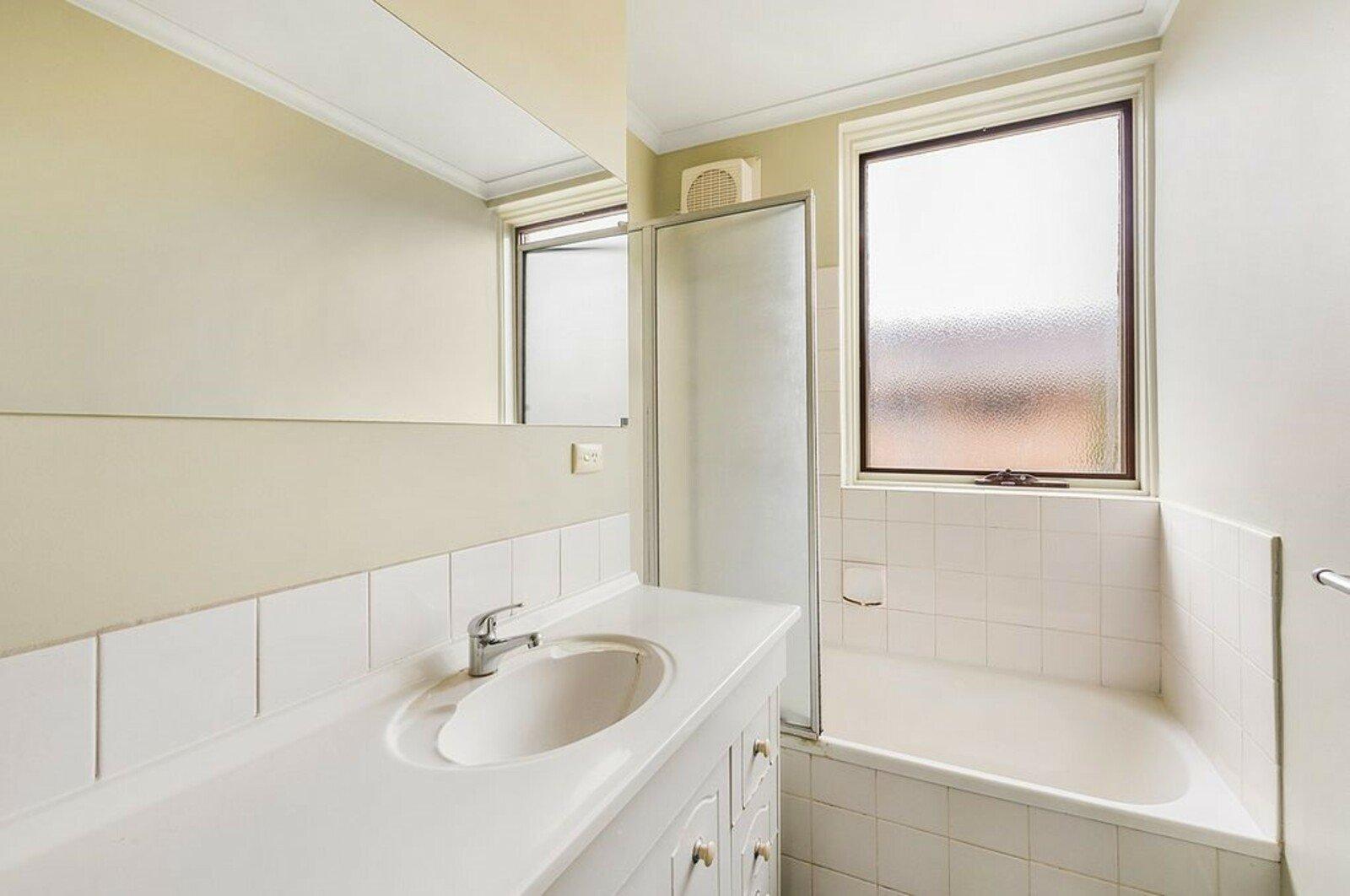 16/21 Auburn Grove, Hawthorn East, 3123