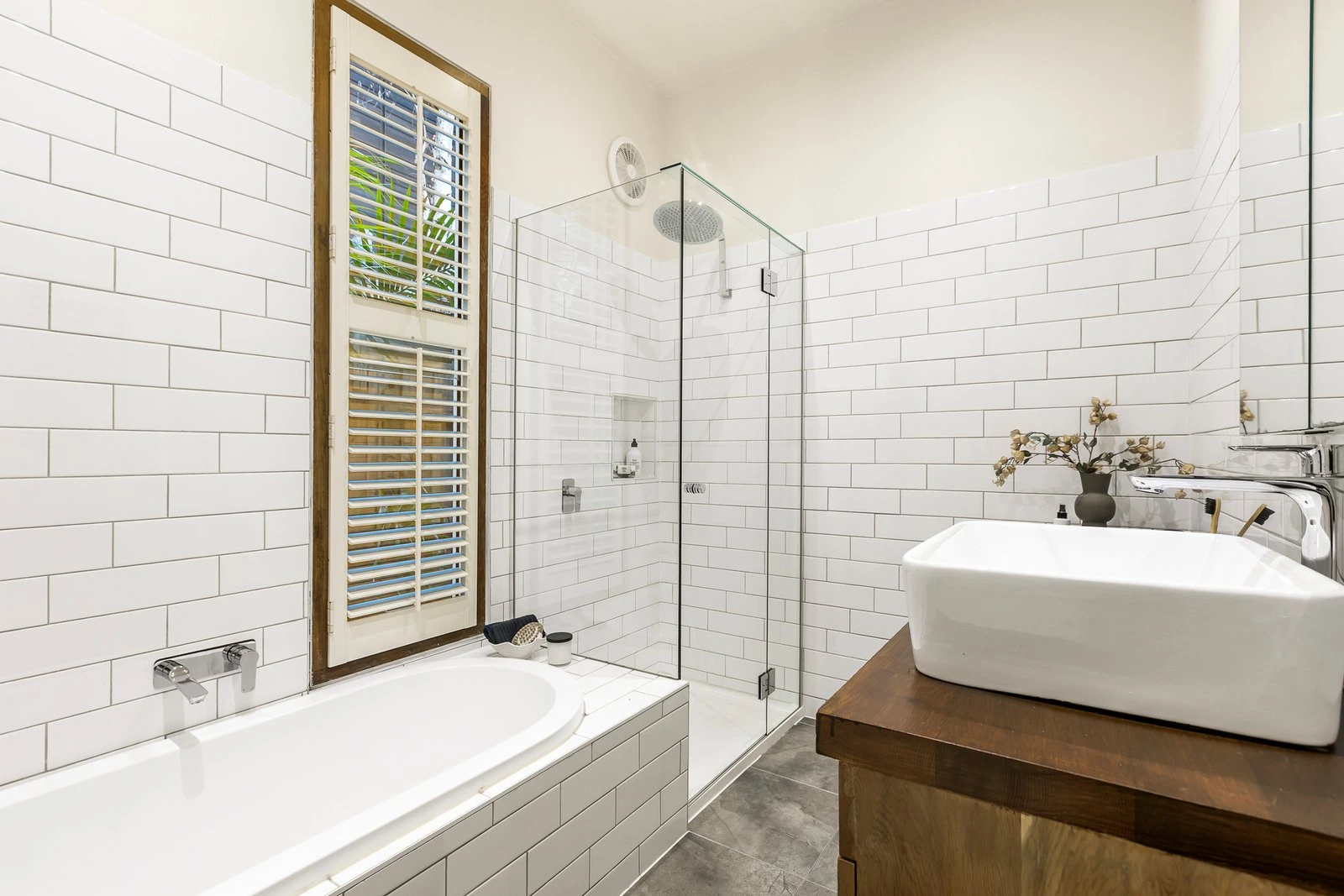165 Esplanade West, Port Melbourne, 3207