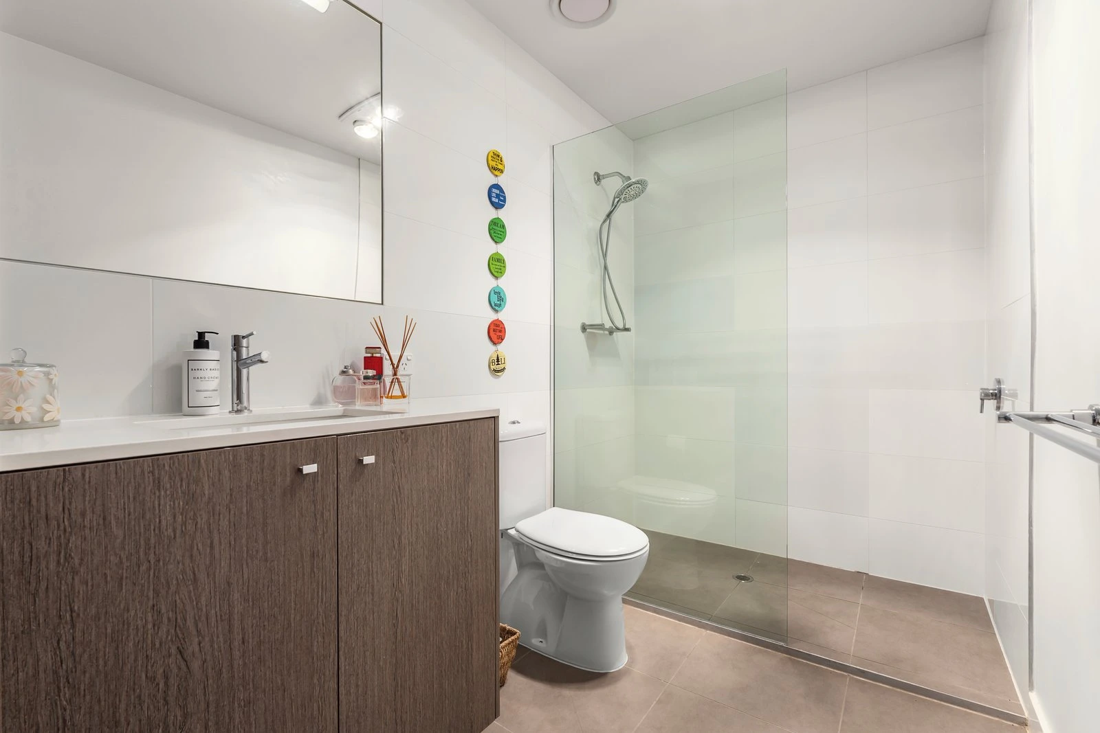 16/570 Glenferrie Road, Hawthorn, 3122