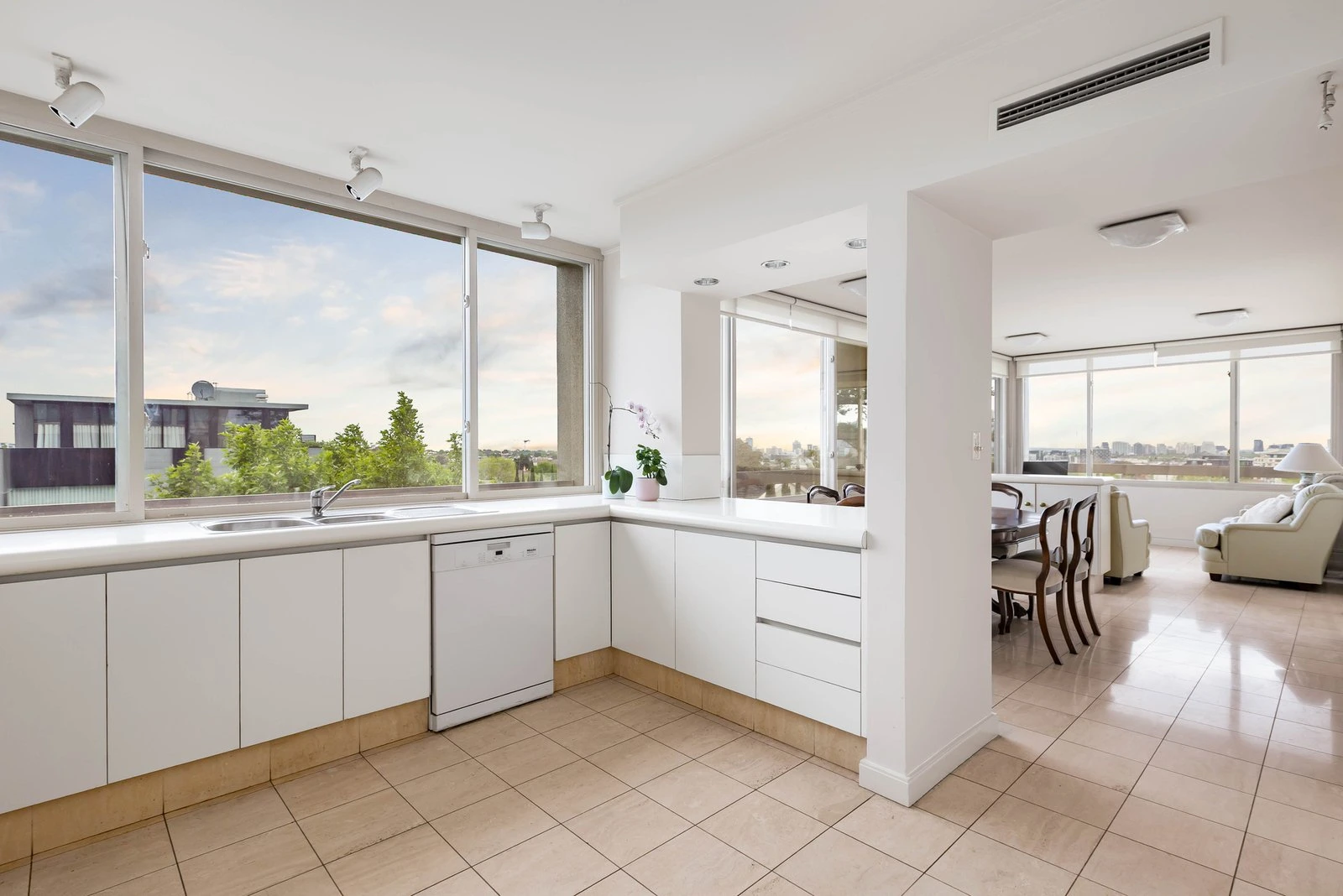 16/703 Orrong Road, Toorak, 3142