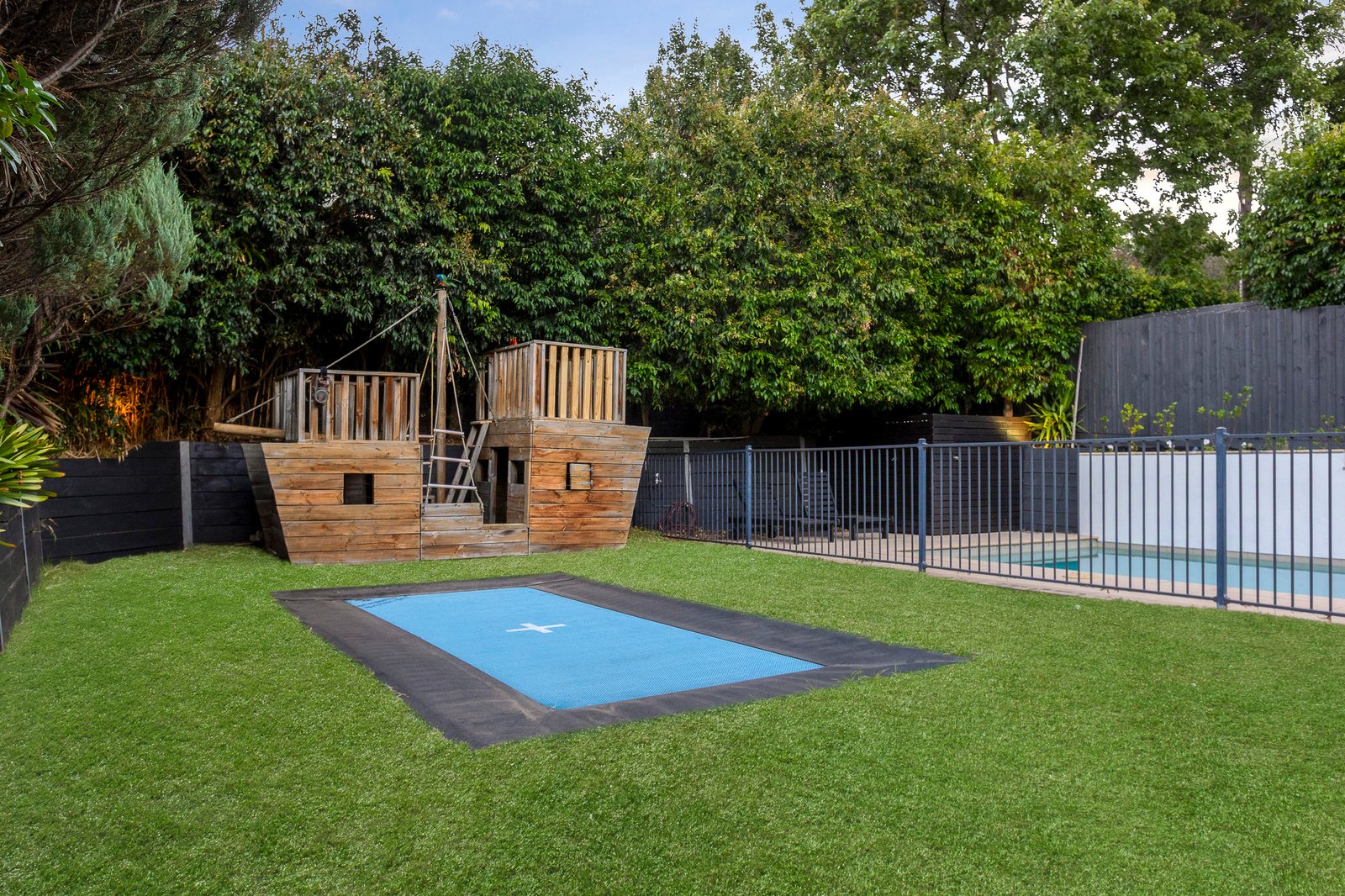 1678 - 1680 Malvern Road, Glen Iris, 3146