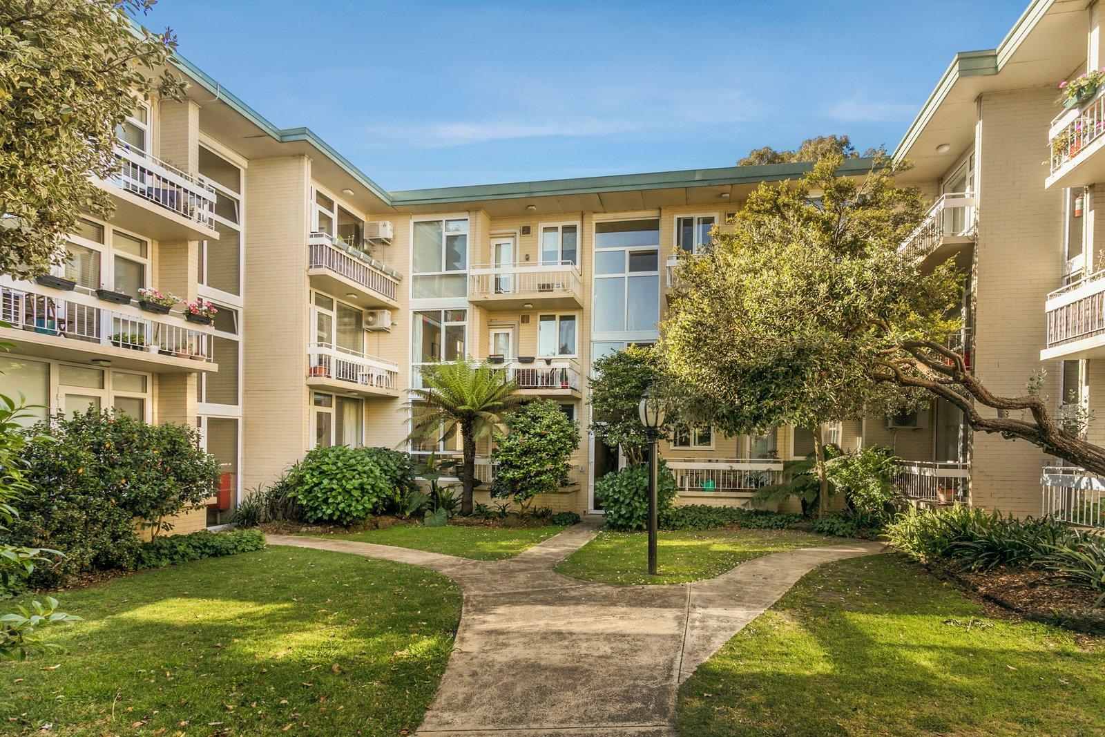 16/9 Lisson Grove, Hawthorn, 3122
