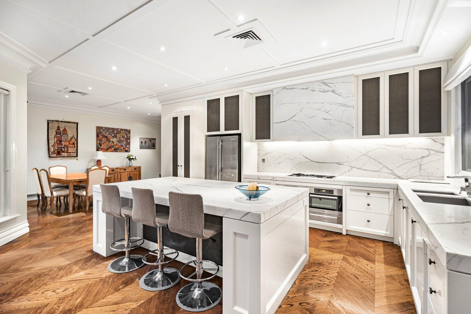 17 Alexandra Avenue, Canterbury, 3126