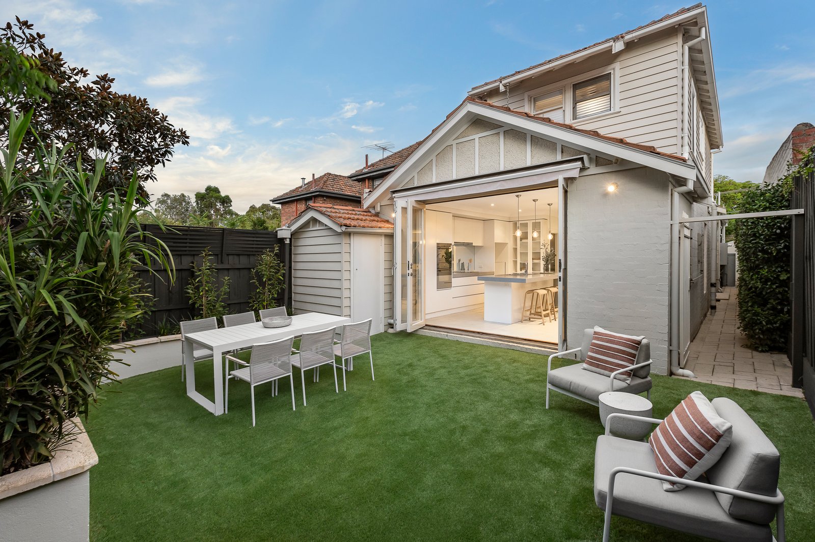 17 Ashleigh Road, Armadale, 3143