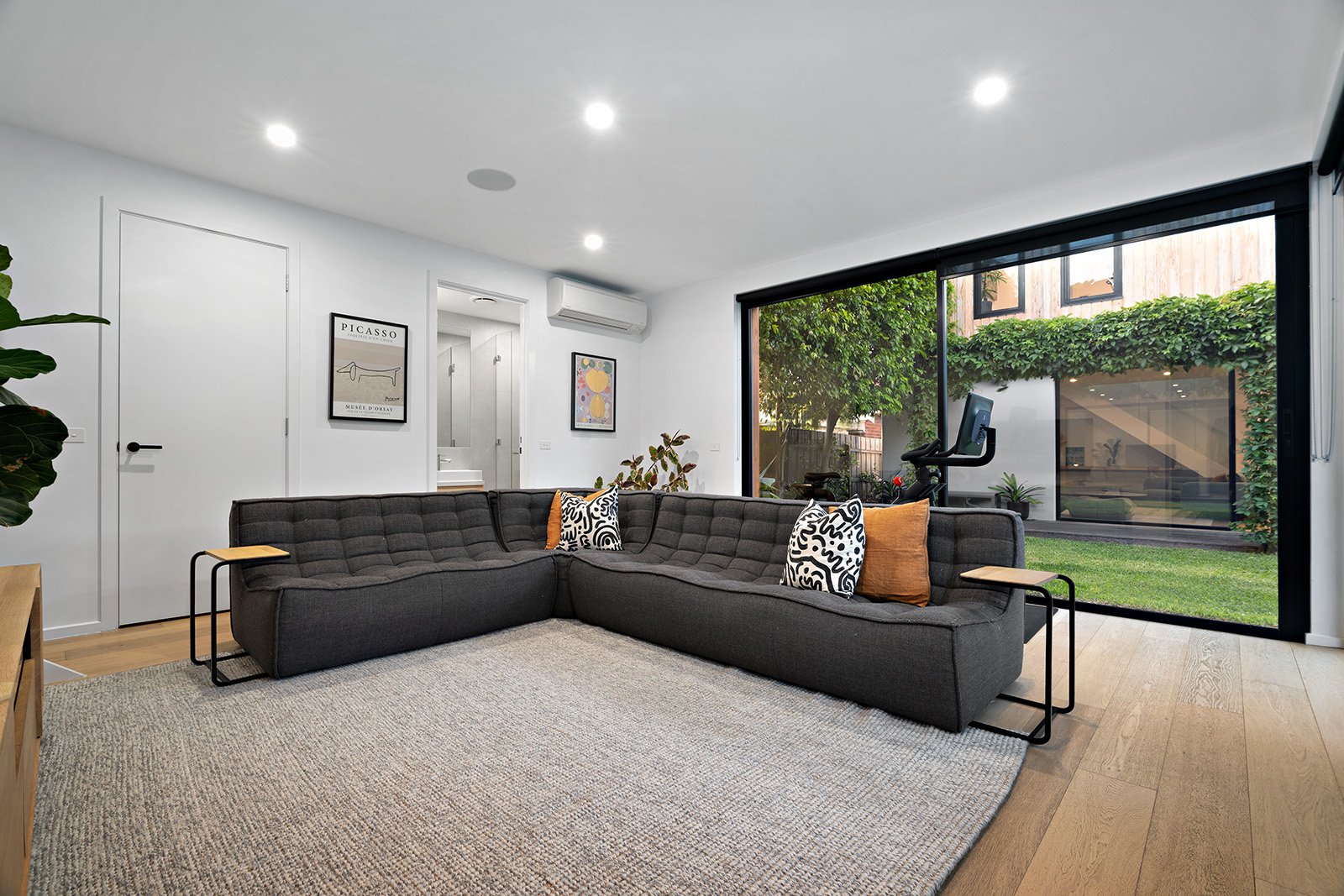 17 Bendigo Avenue, Elwood, 3184