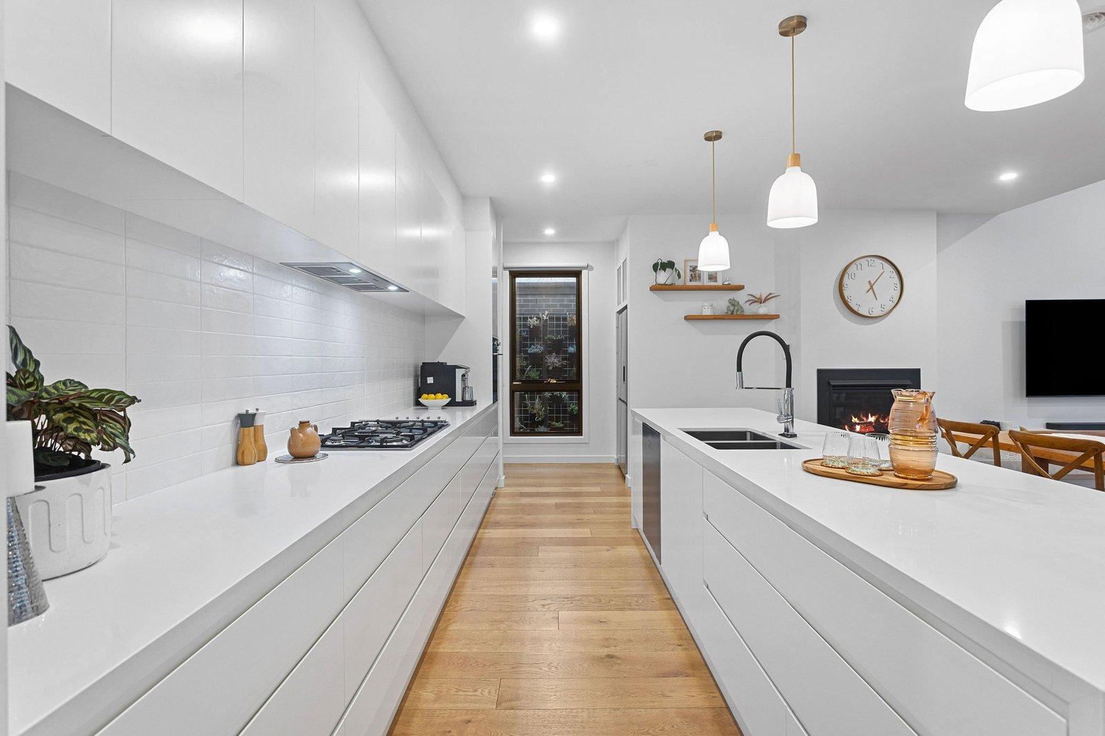17 Carnoustie Grove, Mornington, 3931