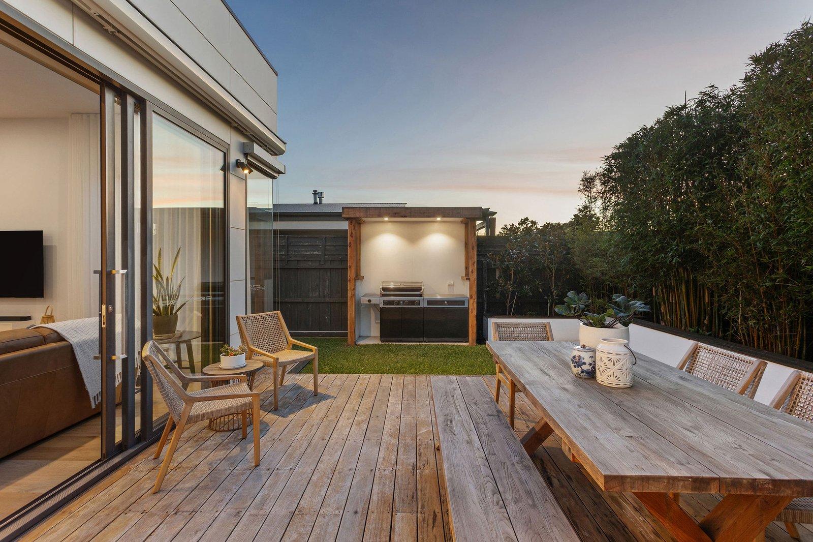 17 Carnoustie Grove, Mornington, 3931