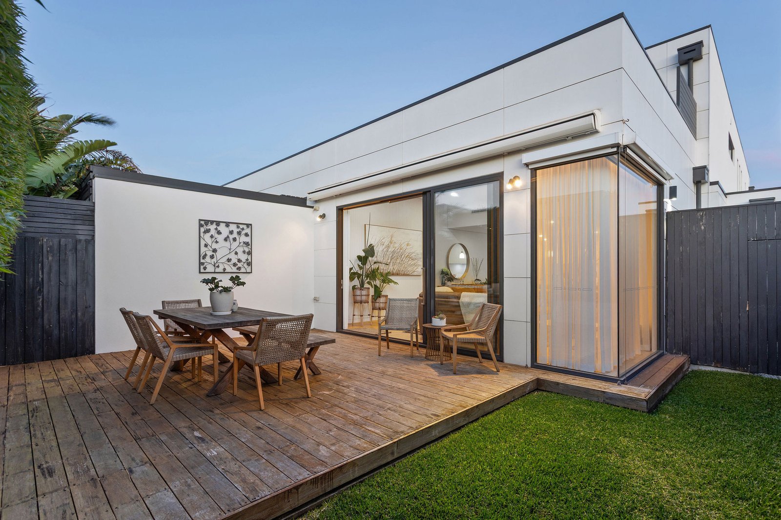 17 Carnoustie Grove, Mornington, 3931