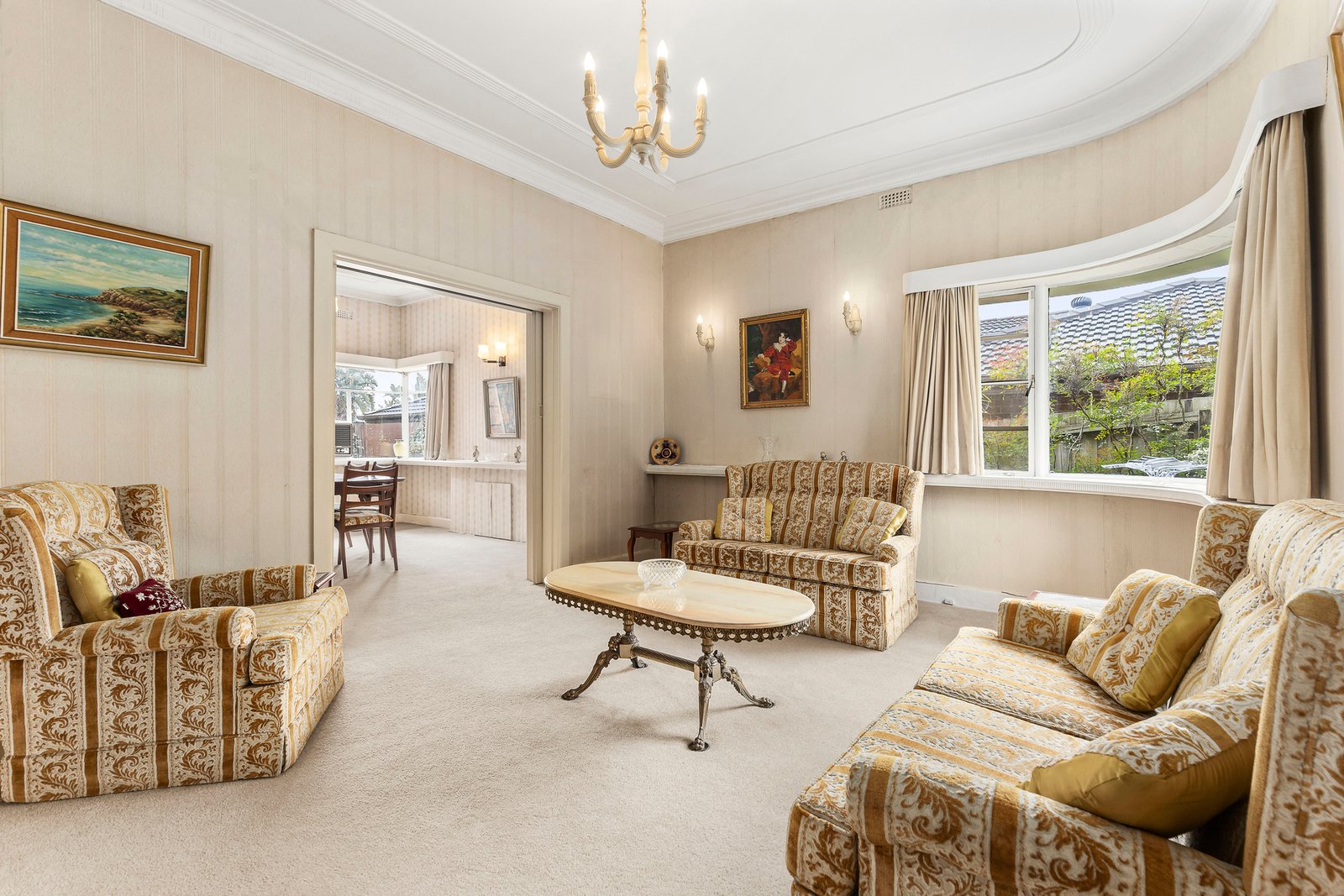 17 Kyora Parade, Balwyn North, 3104