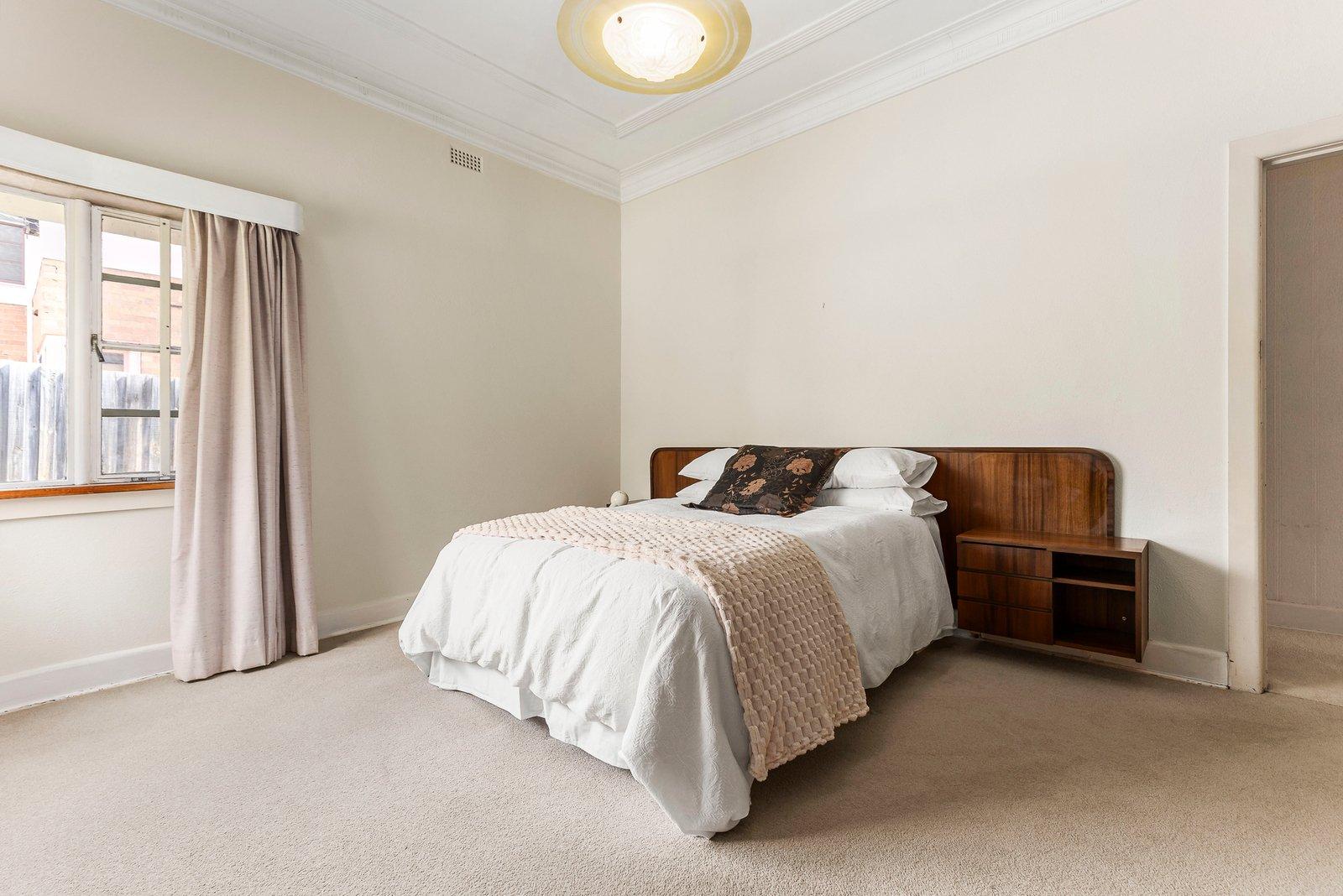 17 Kyora Parade, Balwyn North, 3104