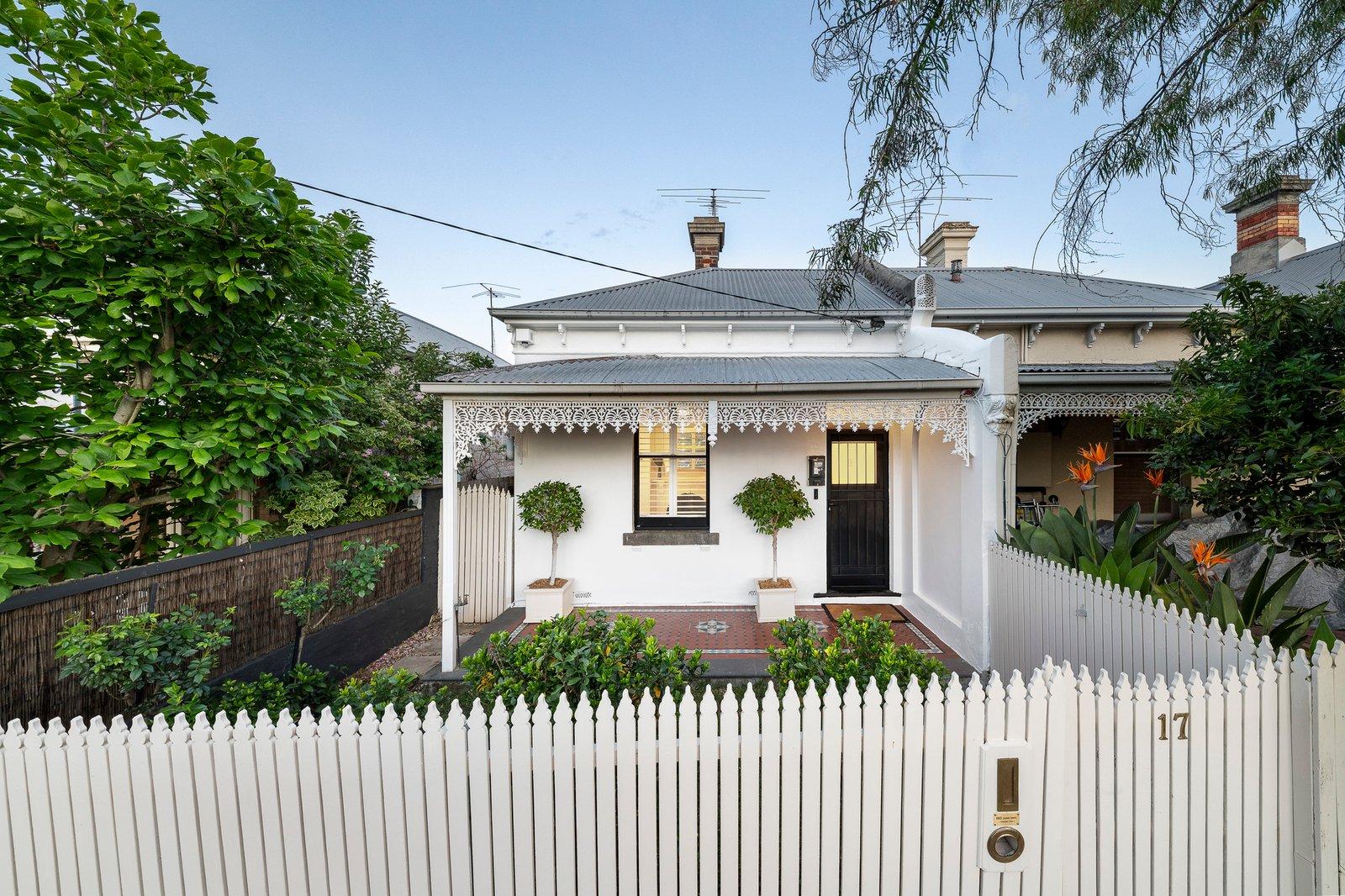 17 Loch Street, Hawthorn East, 3123