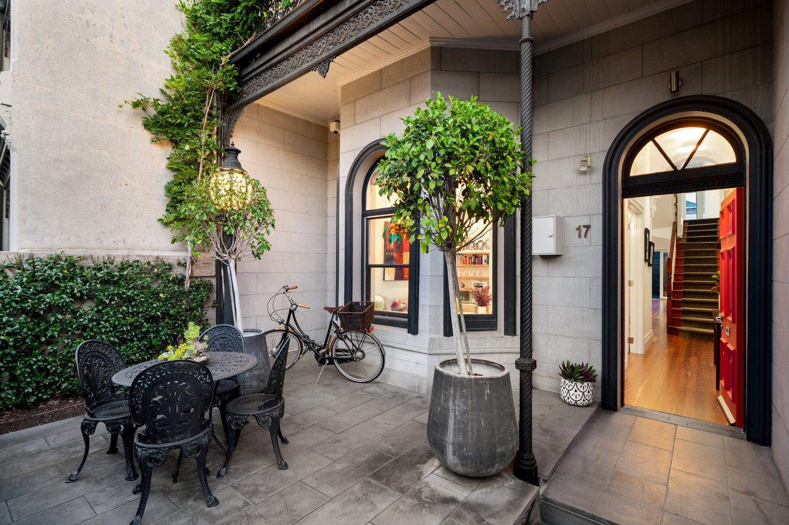 17 Madden Street, Albert Park, 3206