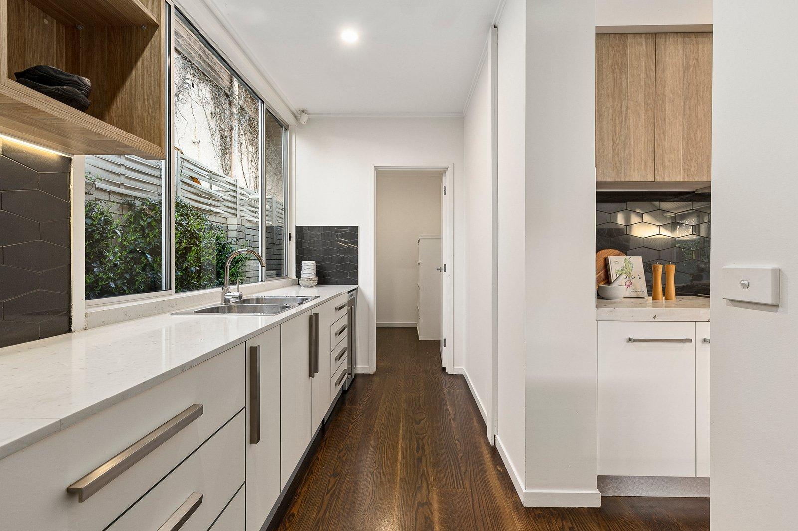 17 Mccallum Street, Brighton, 3186