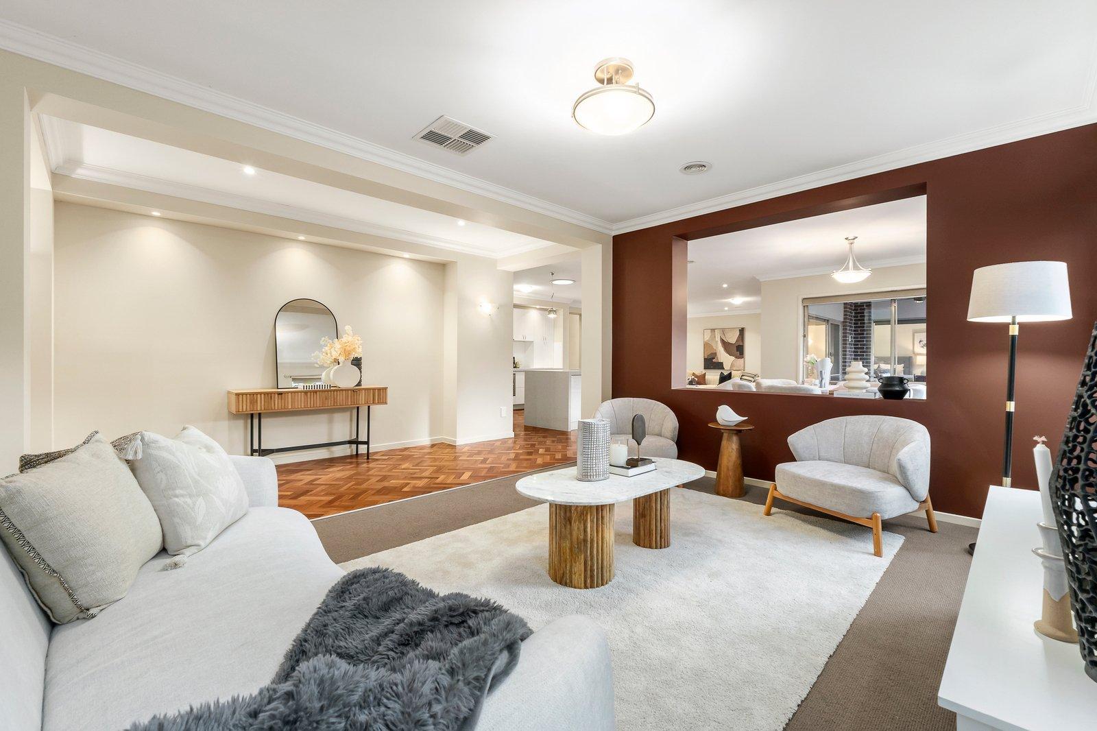 17 Mccoll Road, Mont Albert North, 3129