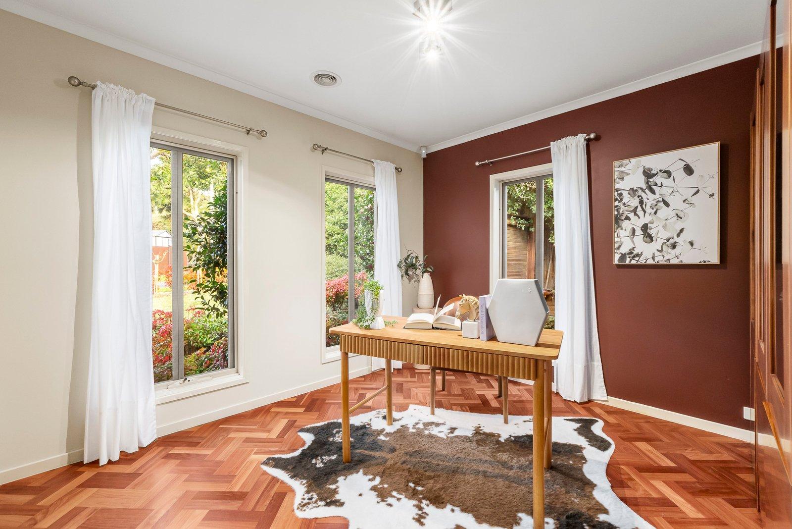 17 Mccoll Road, Mont Albert North, 3129