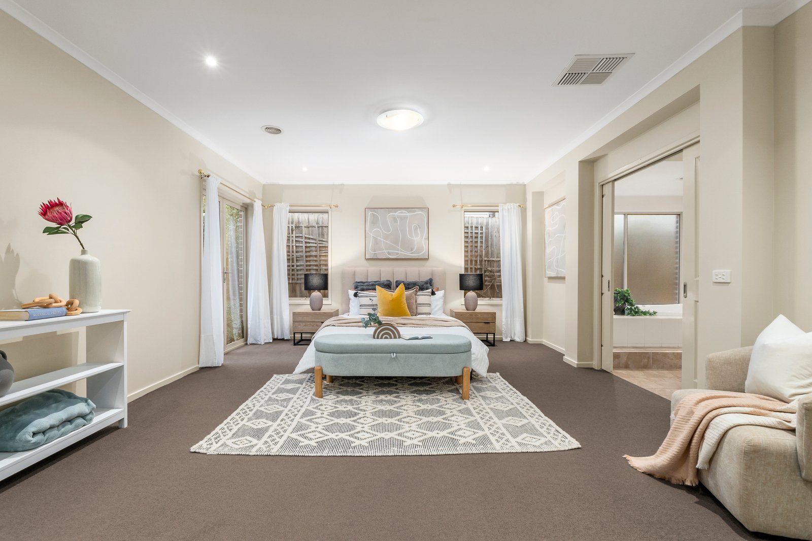 17 Mccoll Road, Mont Albert North, 3129