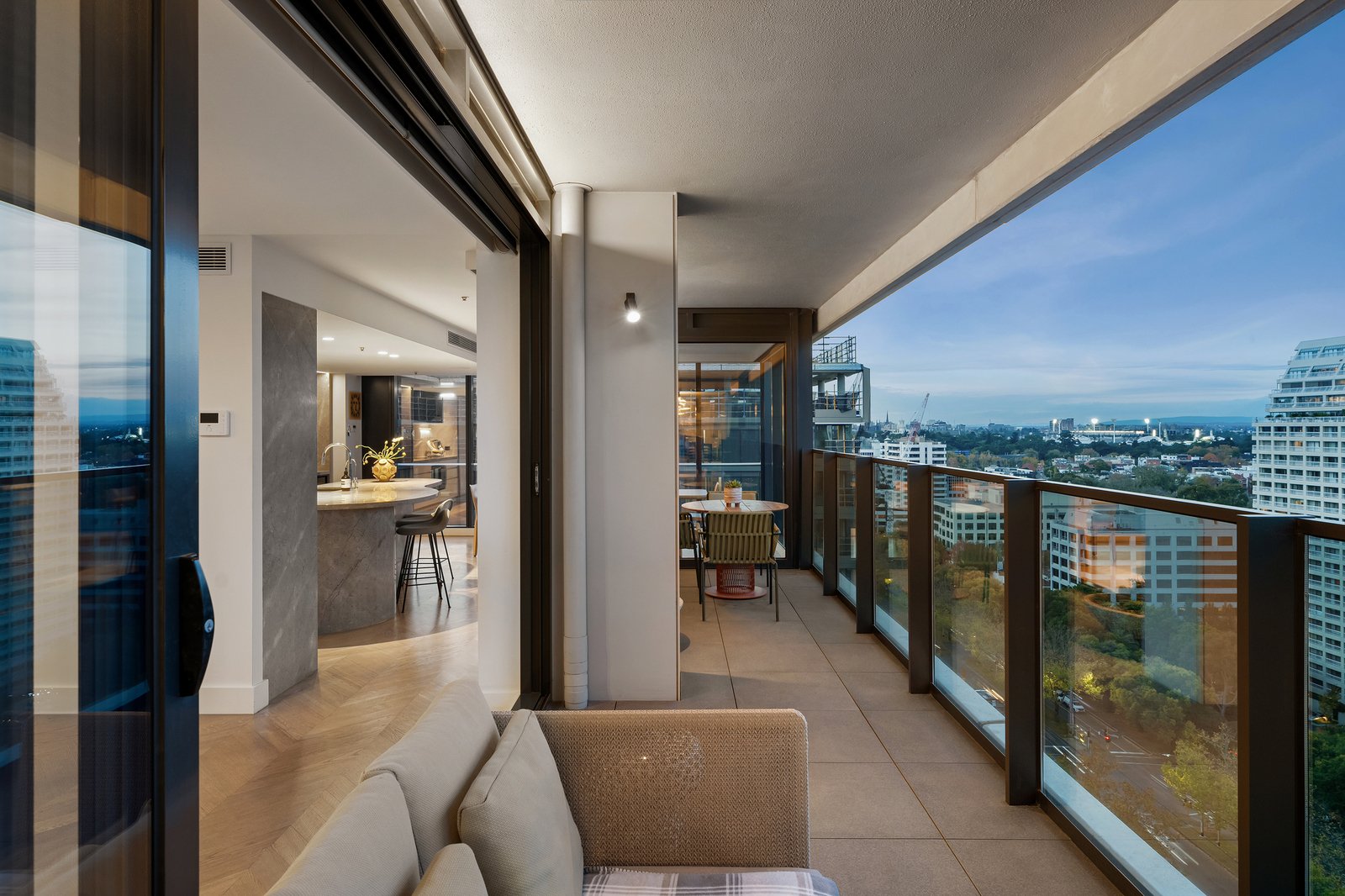 1702/478A St Kilda Road, Melbourne, 3004